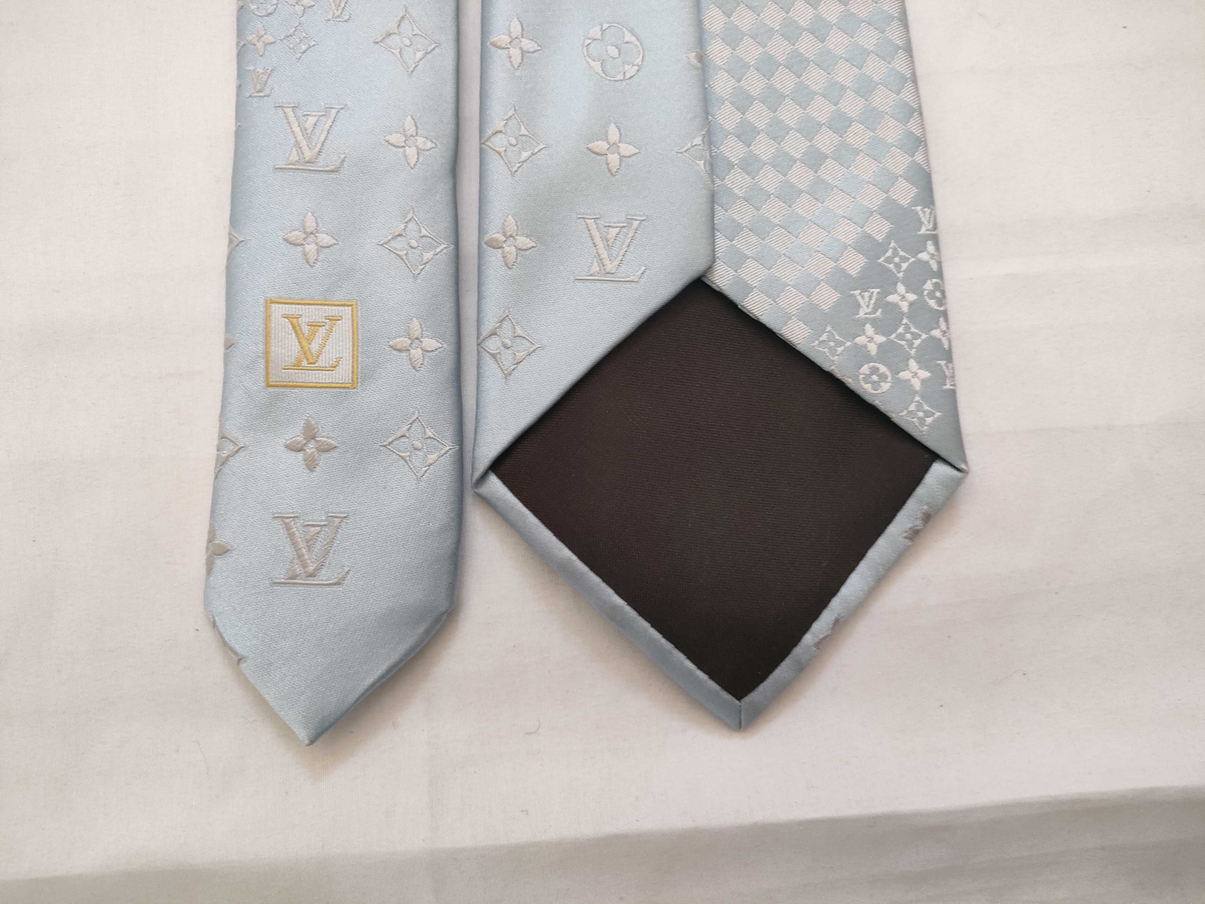 (Louis Vuitton) ties and other accessories — view 6
