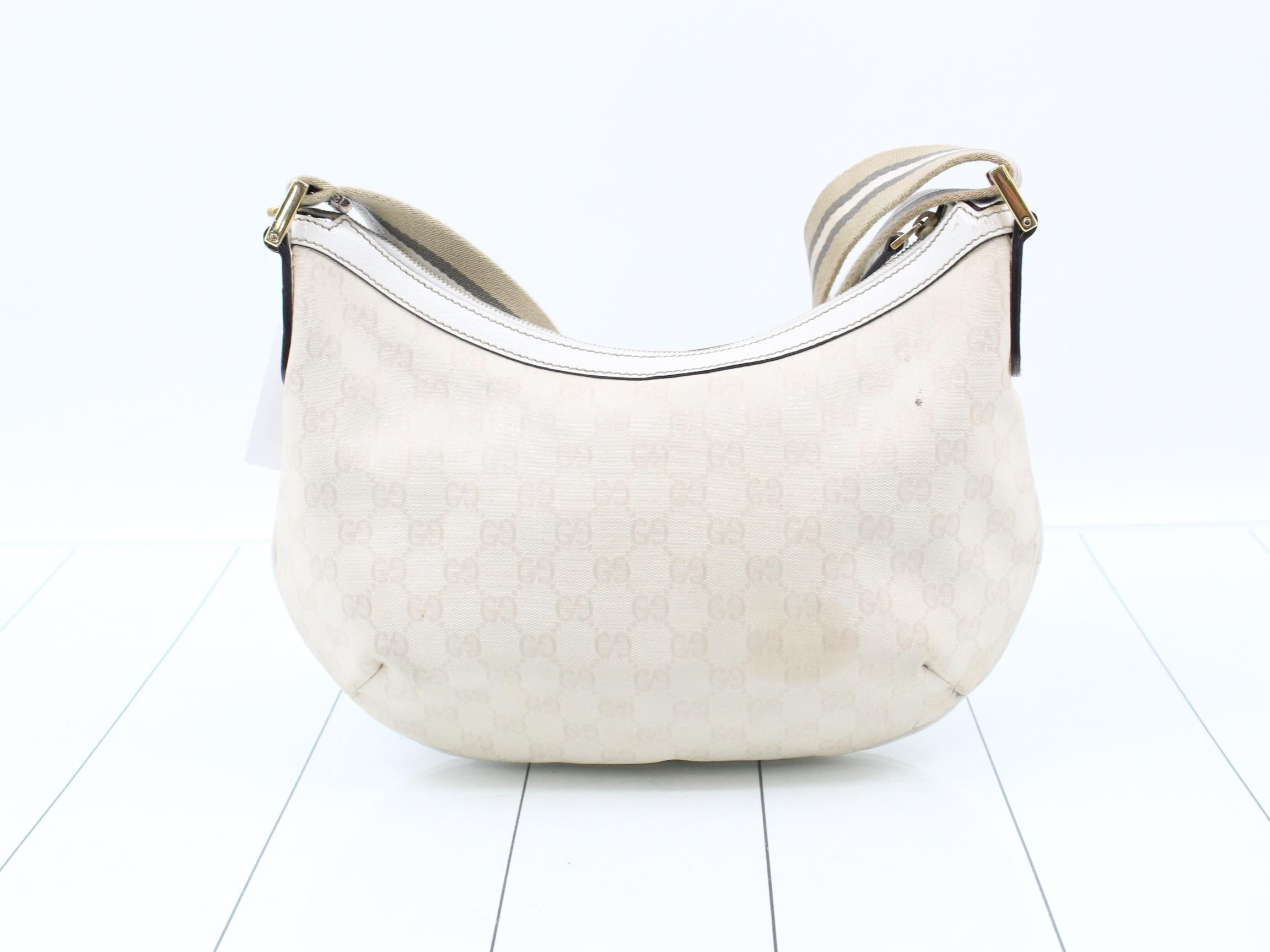 GG Canvas Shoulder Bag — view 2
