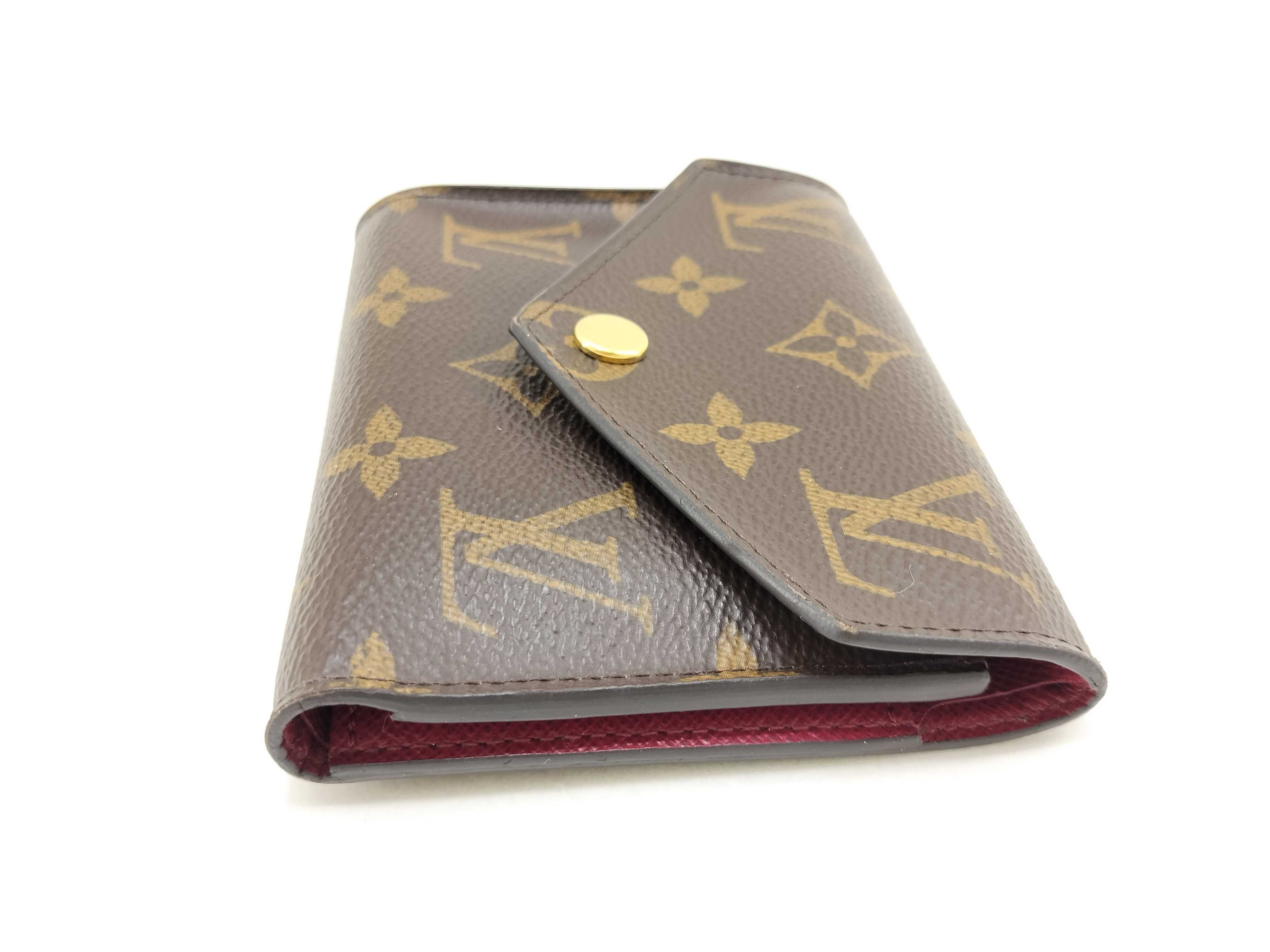 Monogram M62472 Portefeuille Victorine Tri-fold Wallet NZ5108 Wallet — view 3