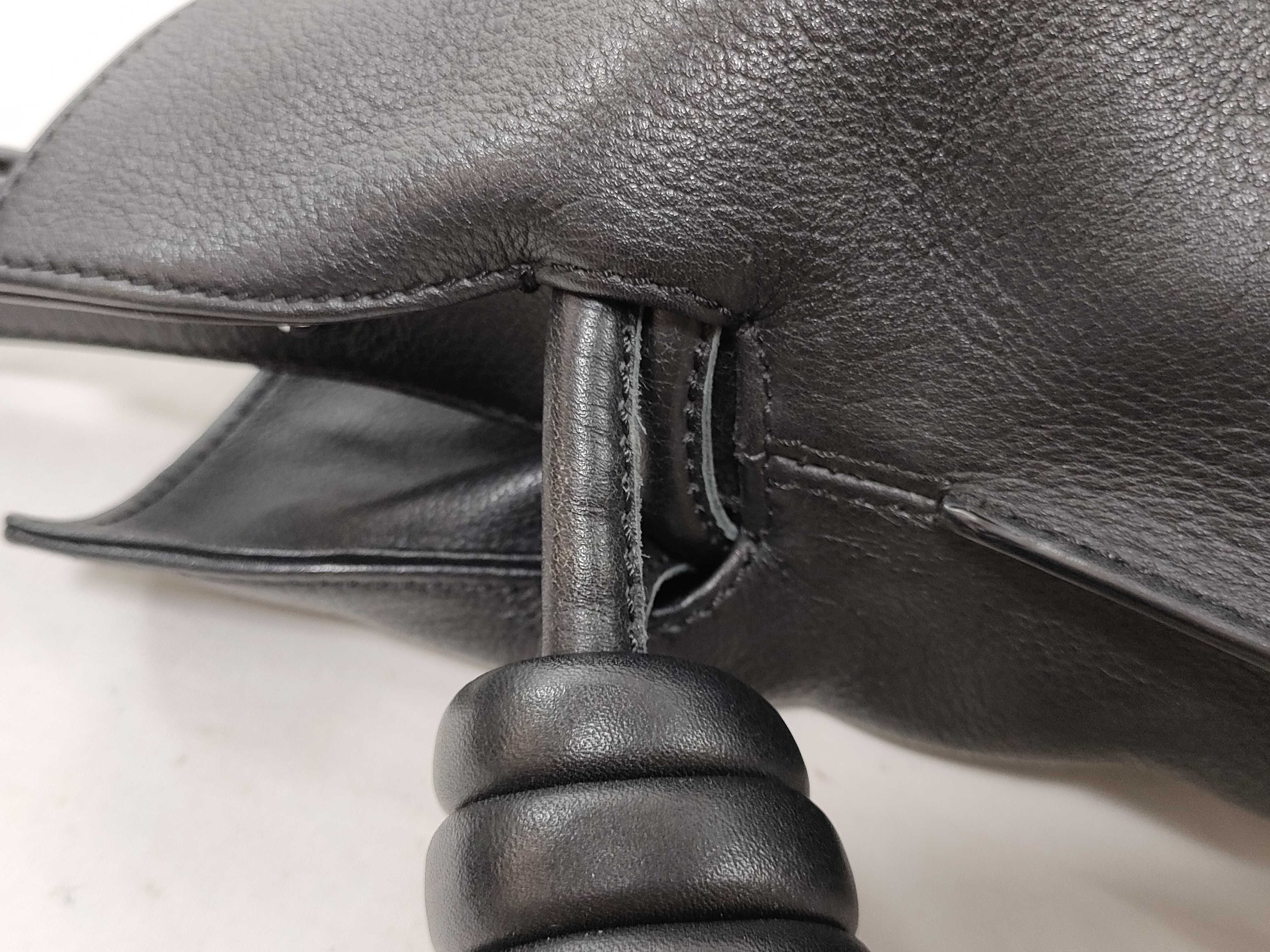 Flamenco Knot Leather Shoulder Bag, Black — view 4