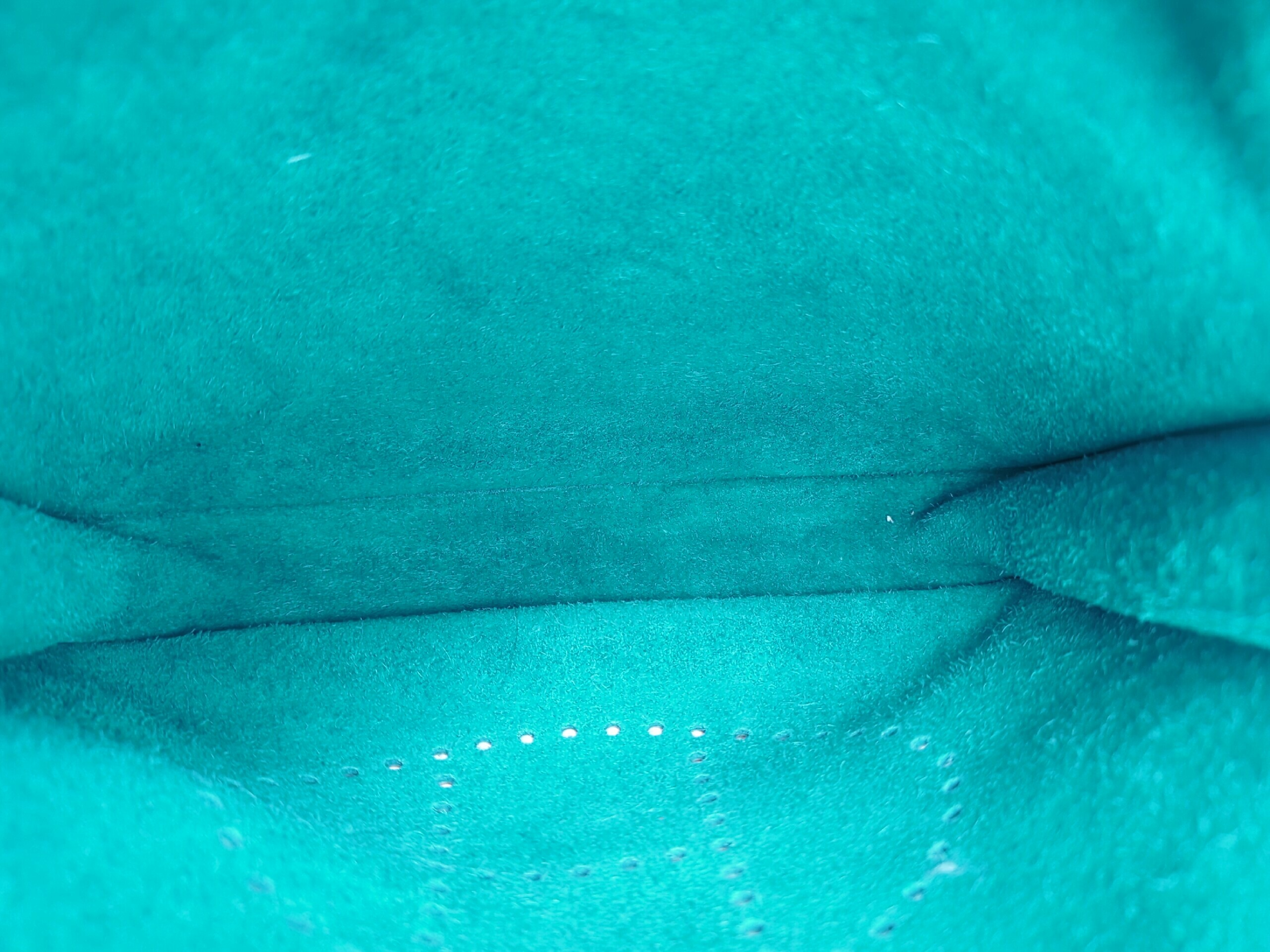 Evelyne III PM Taurillon Clemence Blue Izmir Shoulder Bag ( Q stamp) — view 8