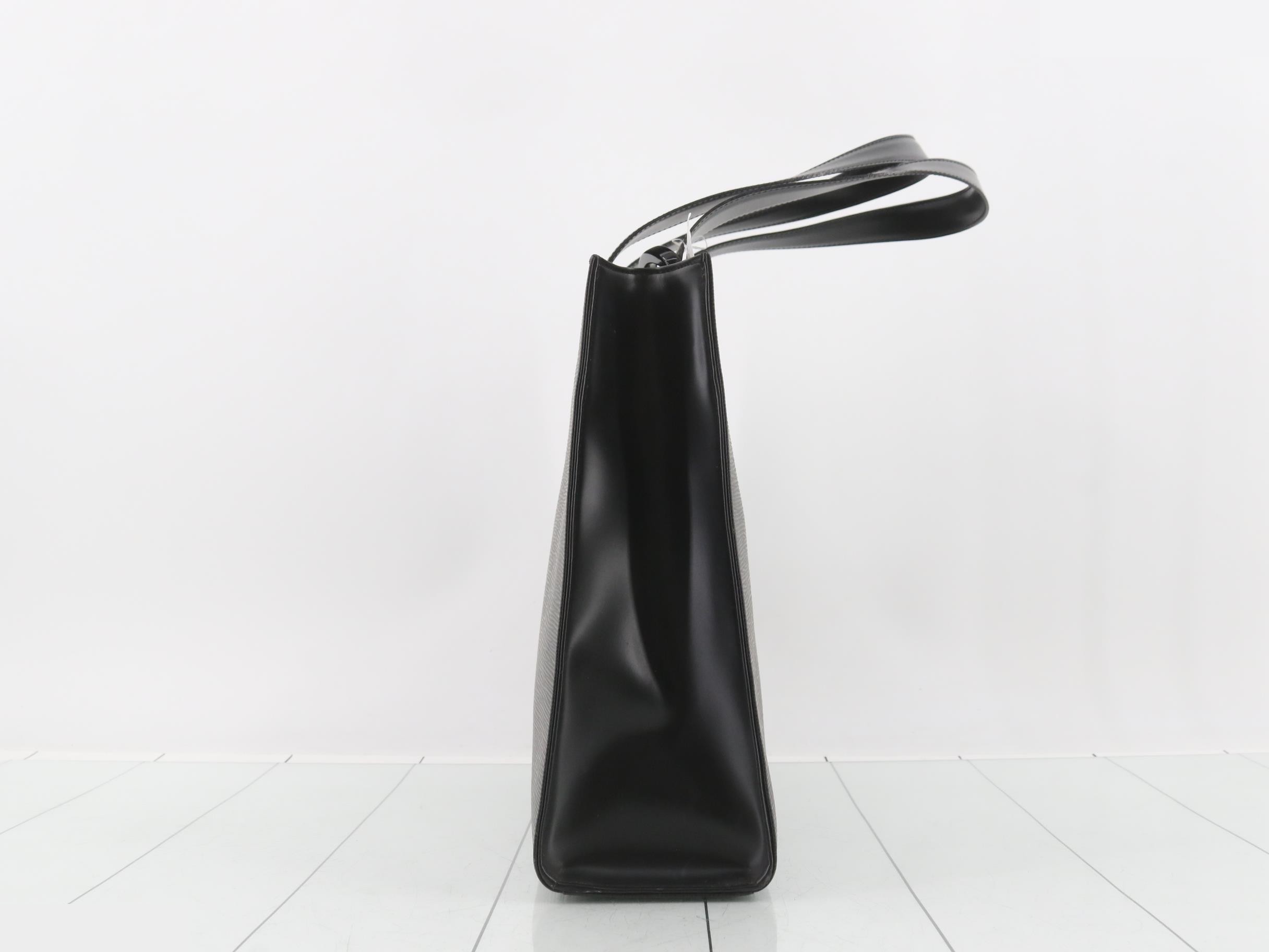 Gem Noir — view 4