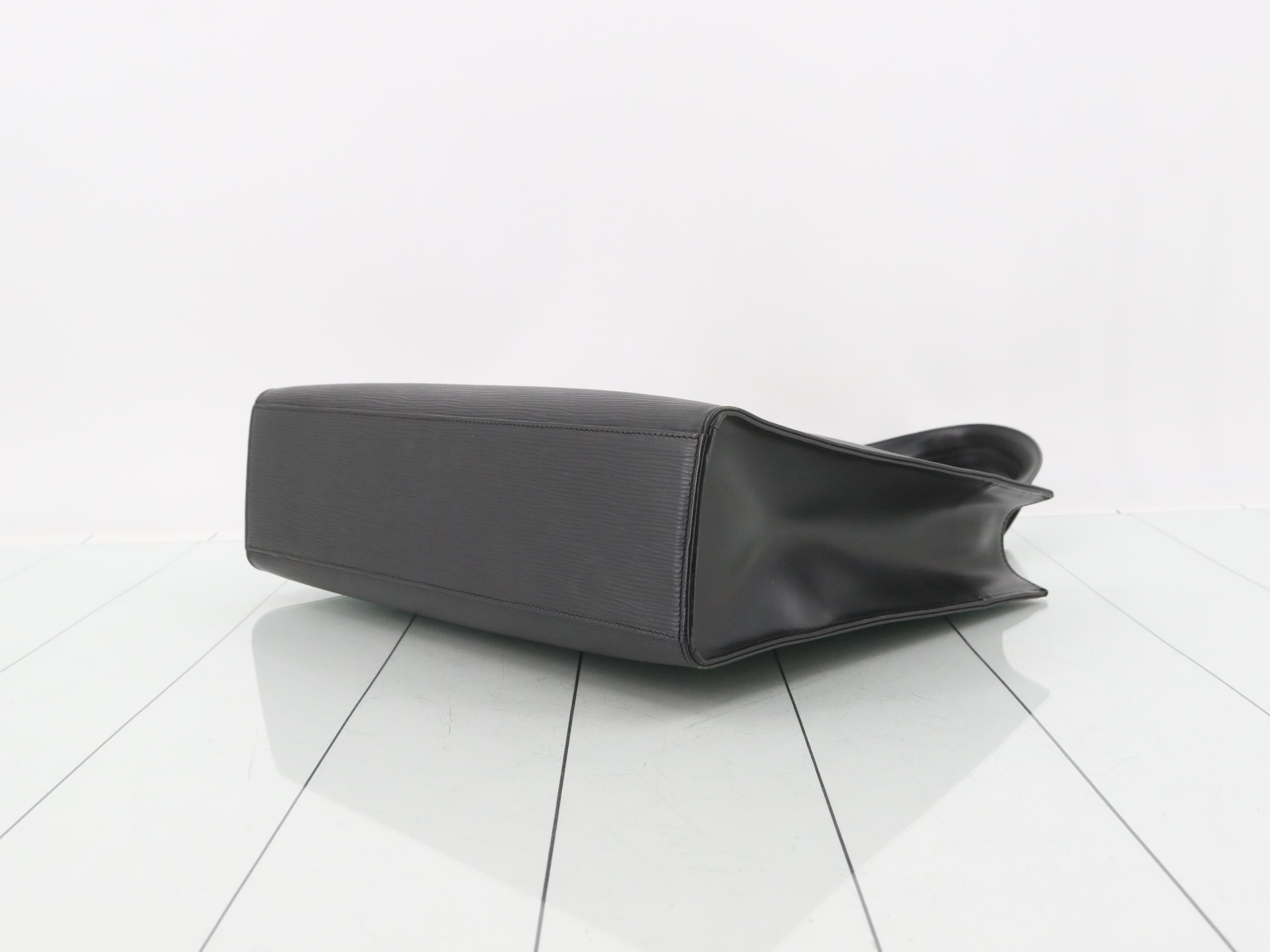 Gem Noir — view 6
