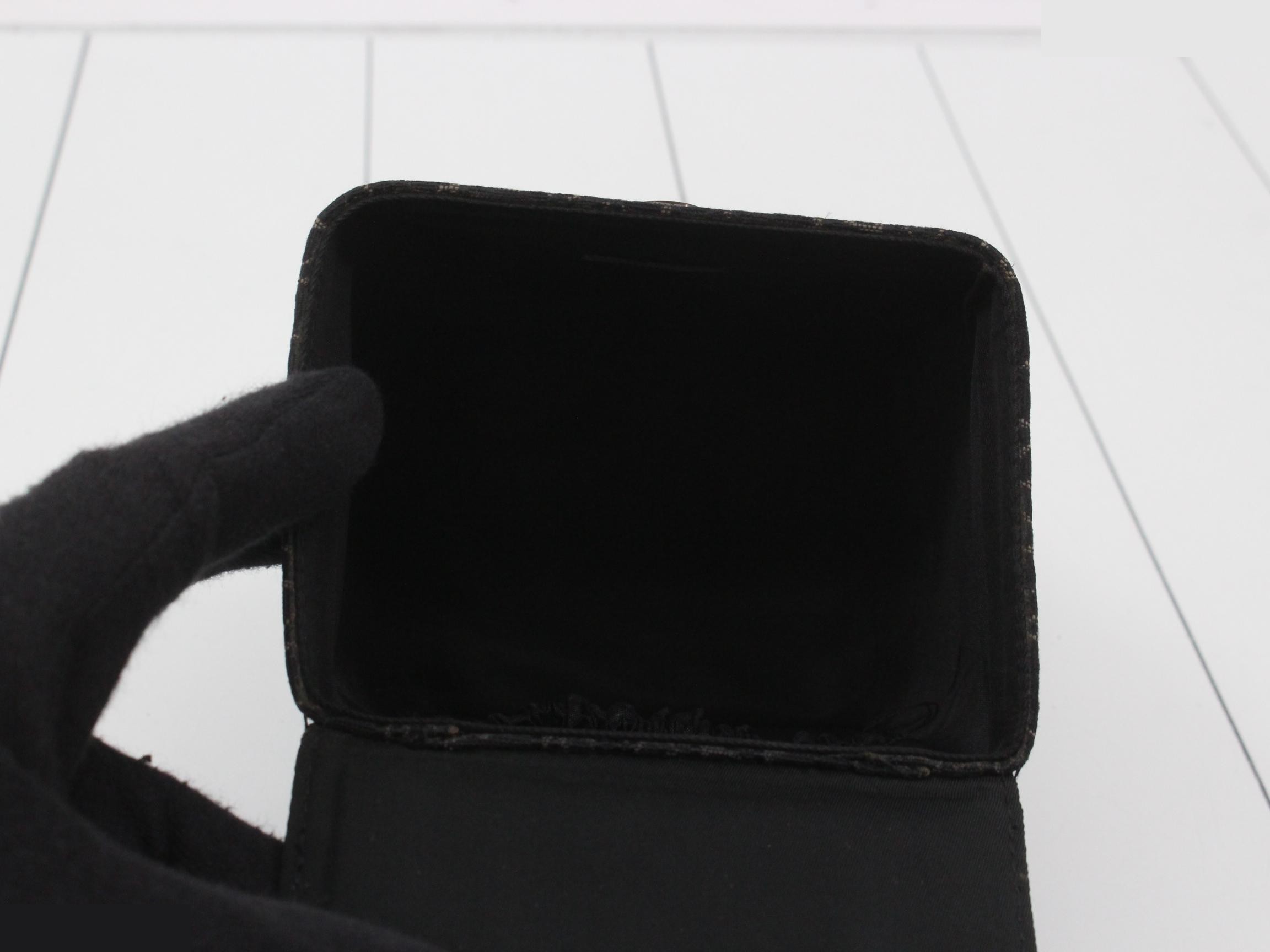 Trotter Vanity Bag — view 4