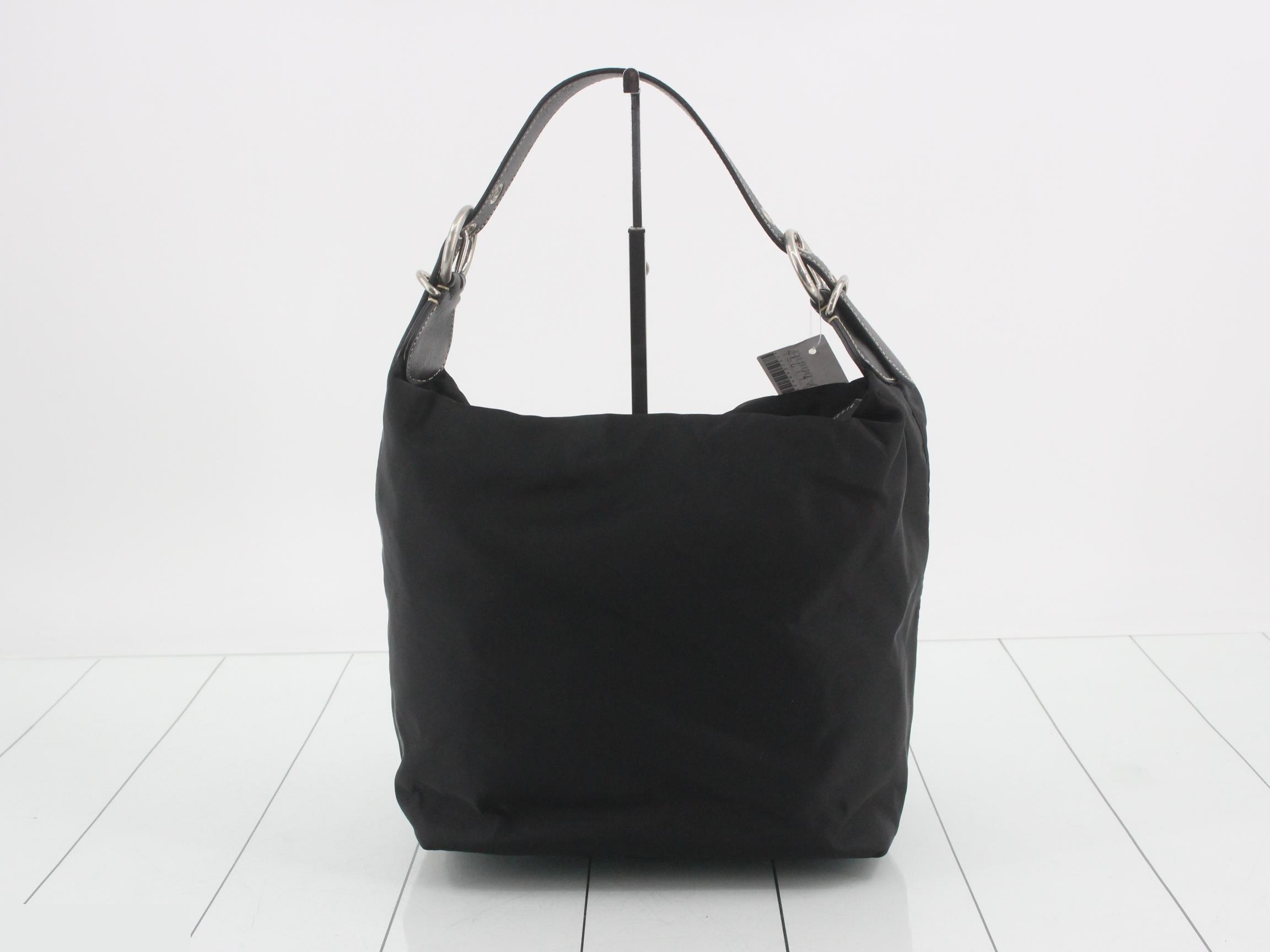 One-shoulder bag, bucket bag — view 2