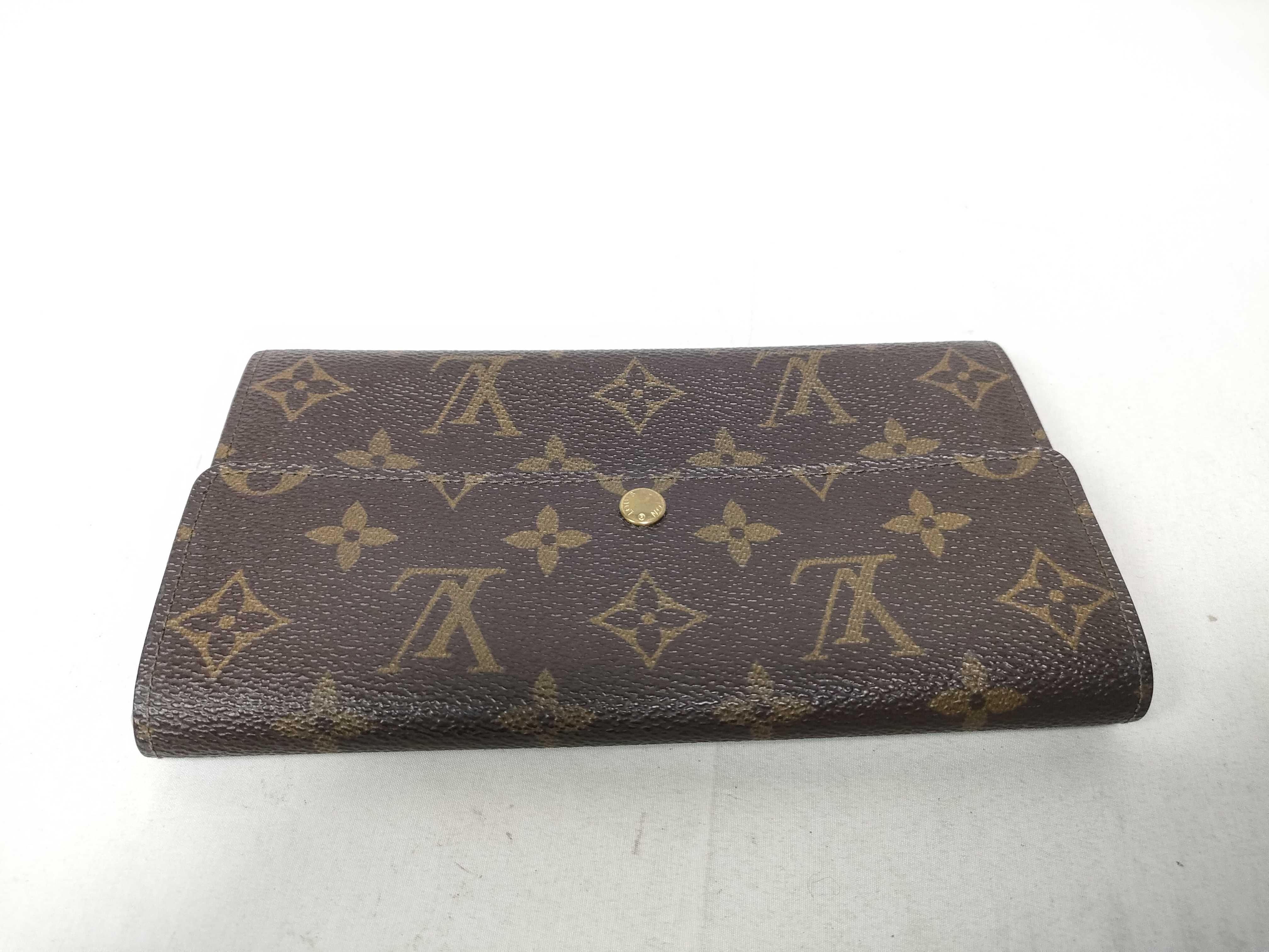 Monogram LV Wallet — view 8