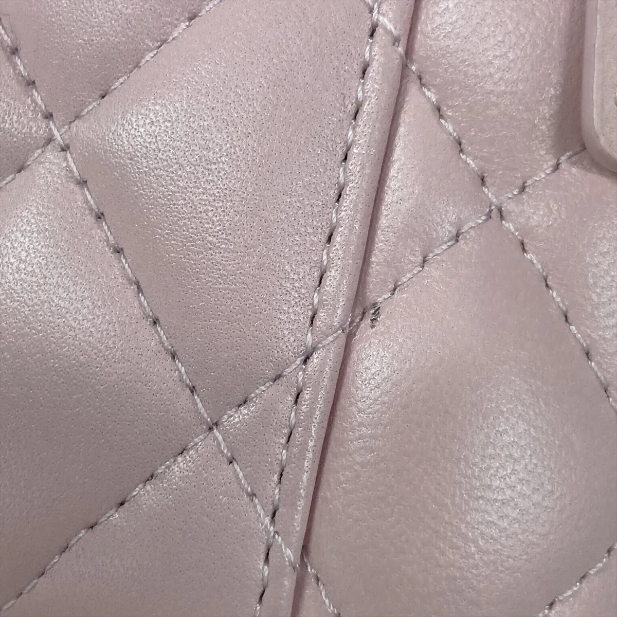 Matelassé Lambskin Chain Shoulder Bag Vanity Case Pink Gold Hardware KTA22K81 Random Serial Number — view 12