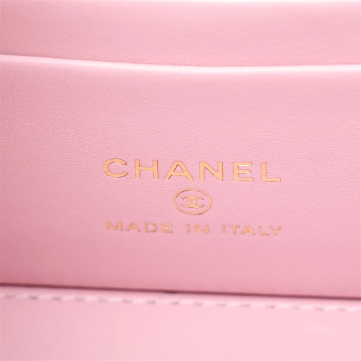 Matelassé Lambskin Chain Shoulder Bag Vanity Case Pink Gold Hardware KTA22K81 Random Serial Number — view 7