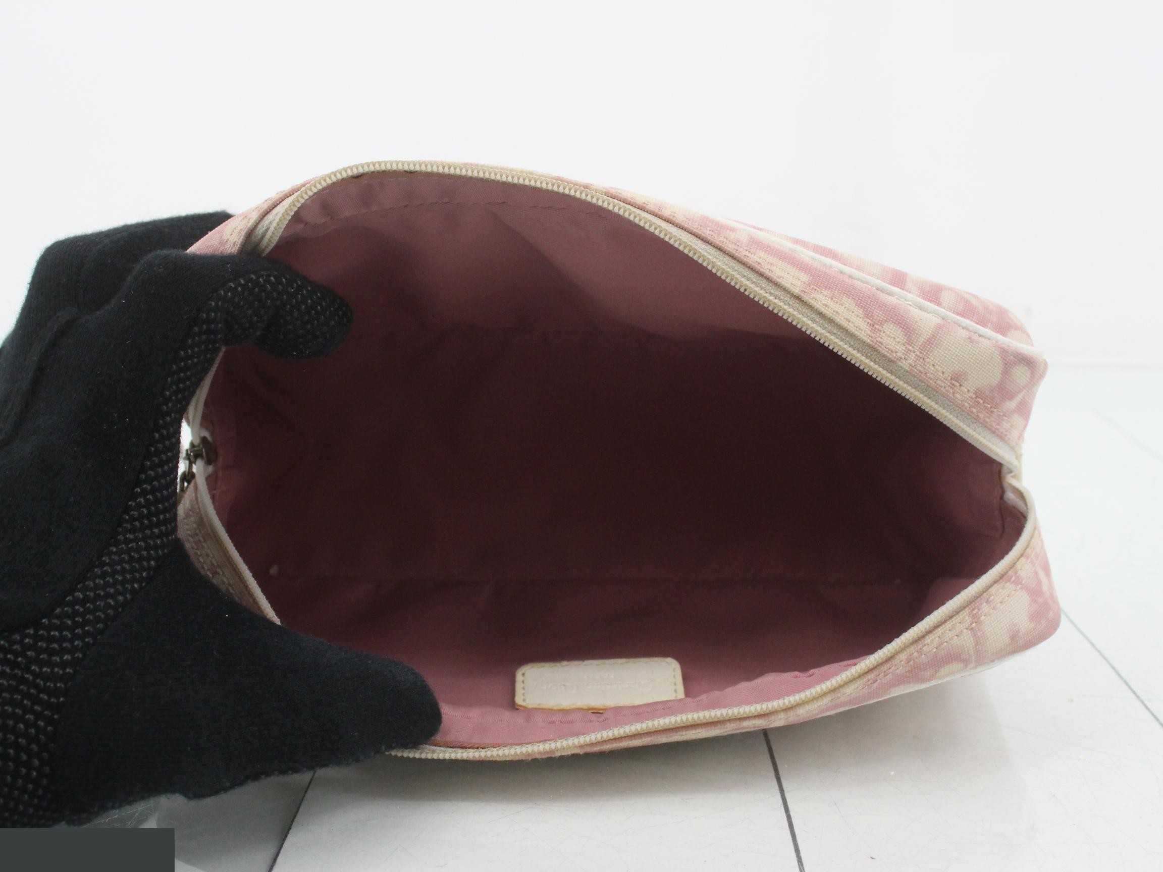 Trotter Canvas No. 1 Pouch — view 4