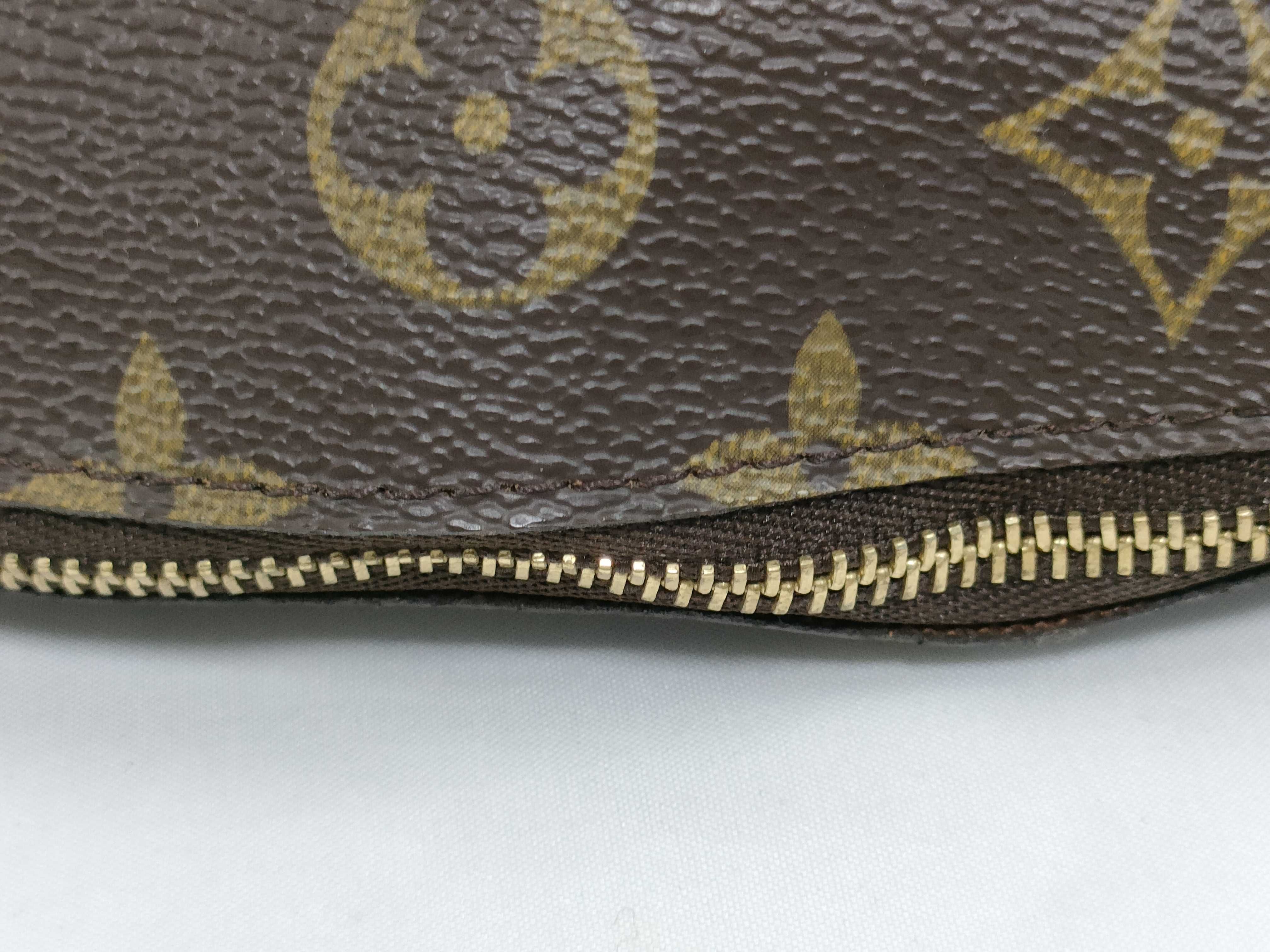 Monogram Pochette Cosmetic — view 6