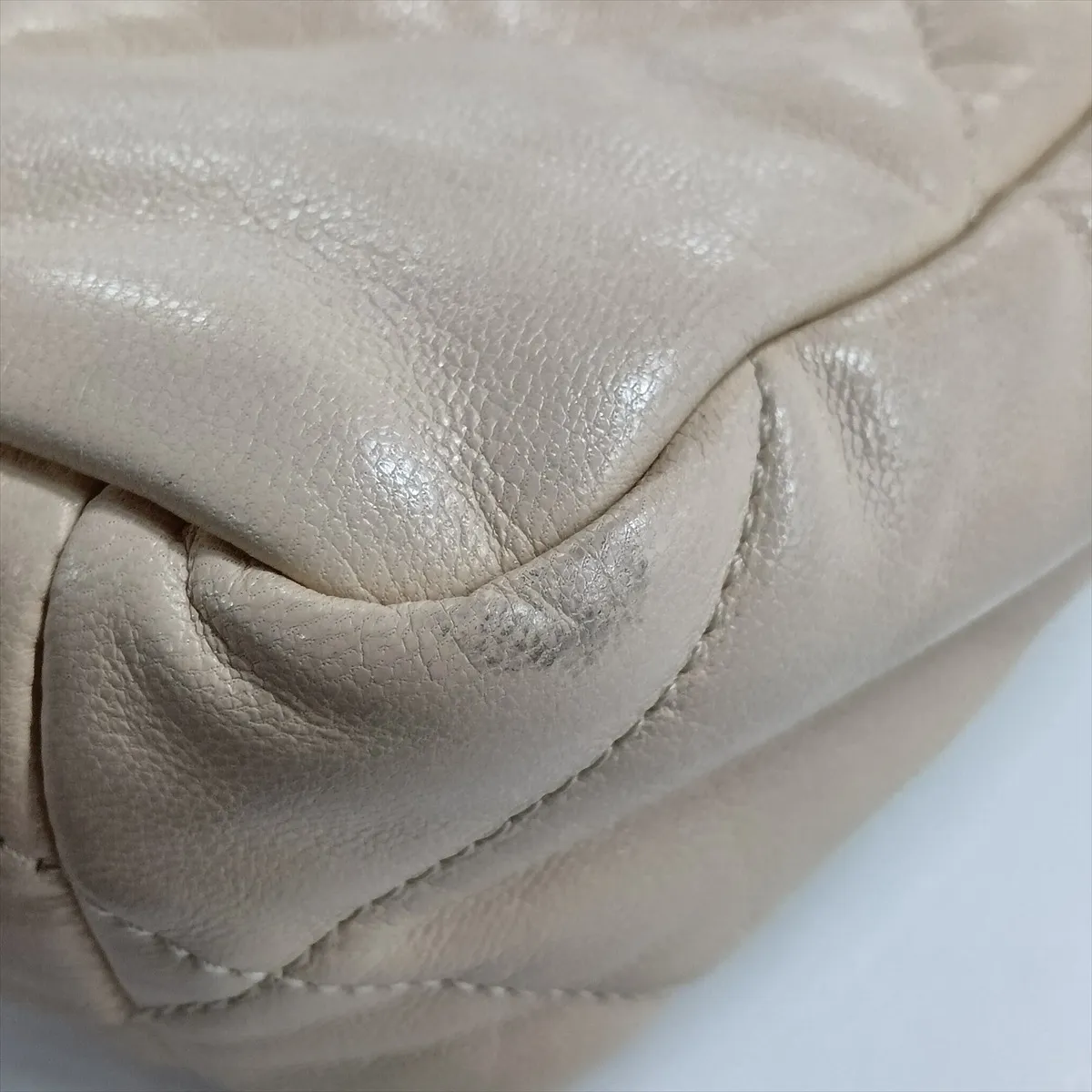 19 Lambskin Chain Shoulder Bag, Beige, Gold x Silver Hardware, 30022066, Serial Number in the 30s, AS1160 — view 13