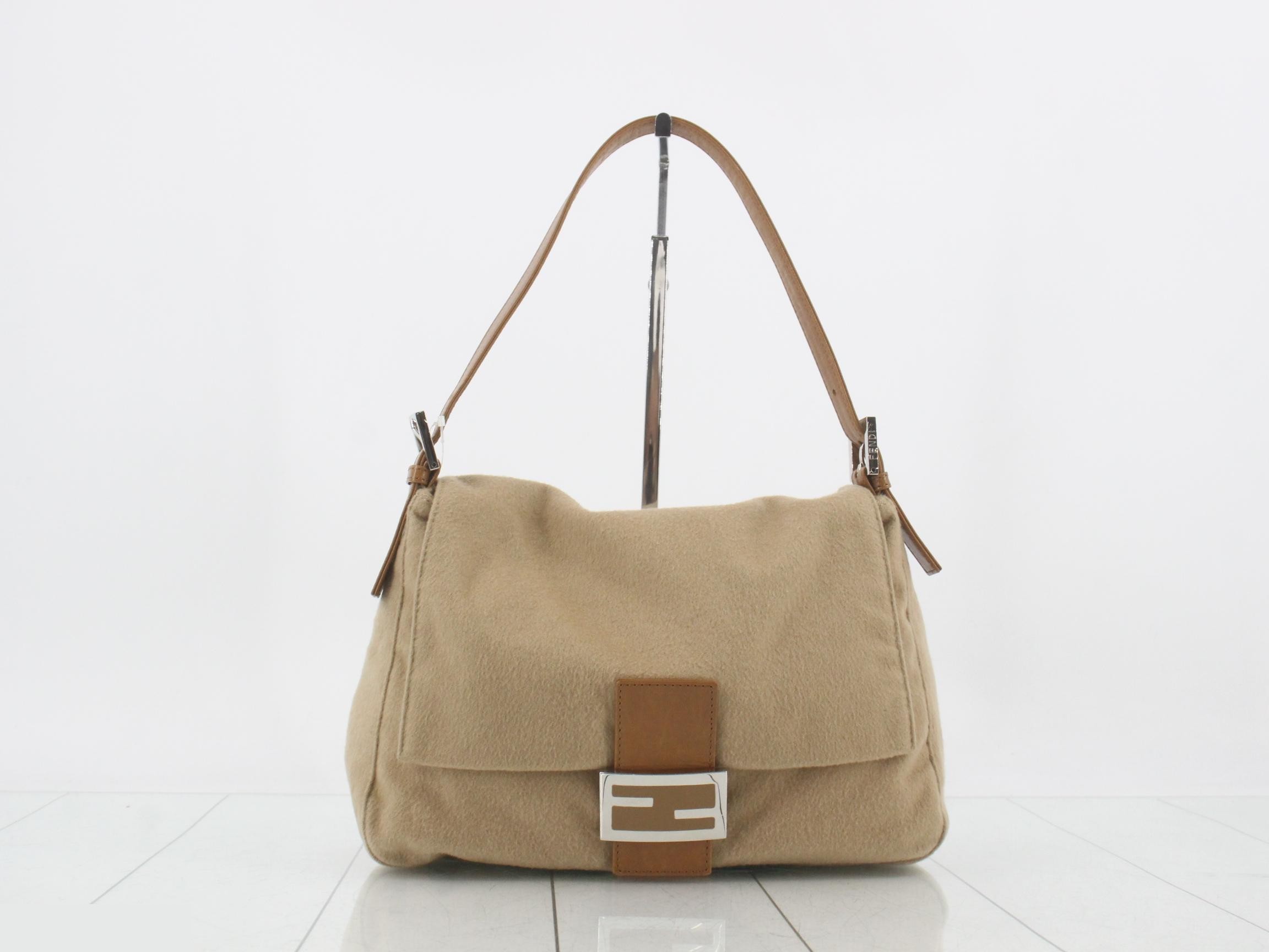 Other lines: Bags & Handbags, Cashmere, Mamma Baguette, Beige