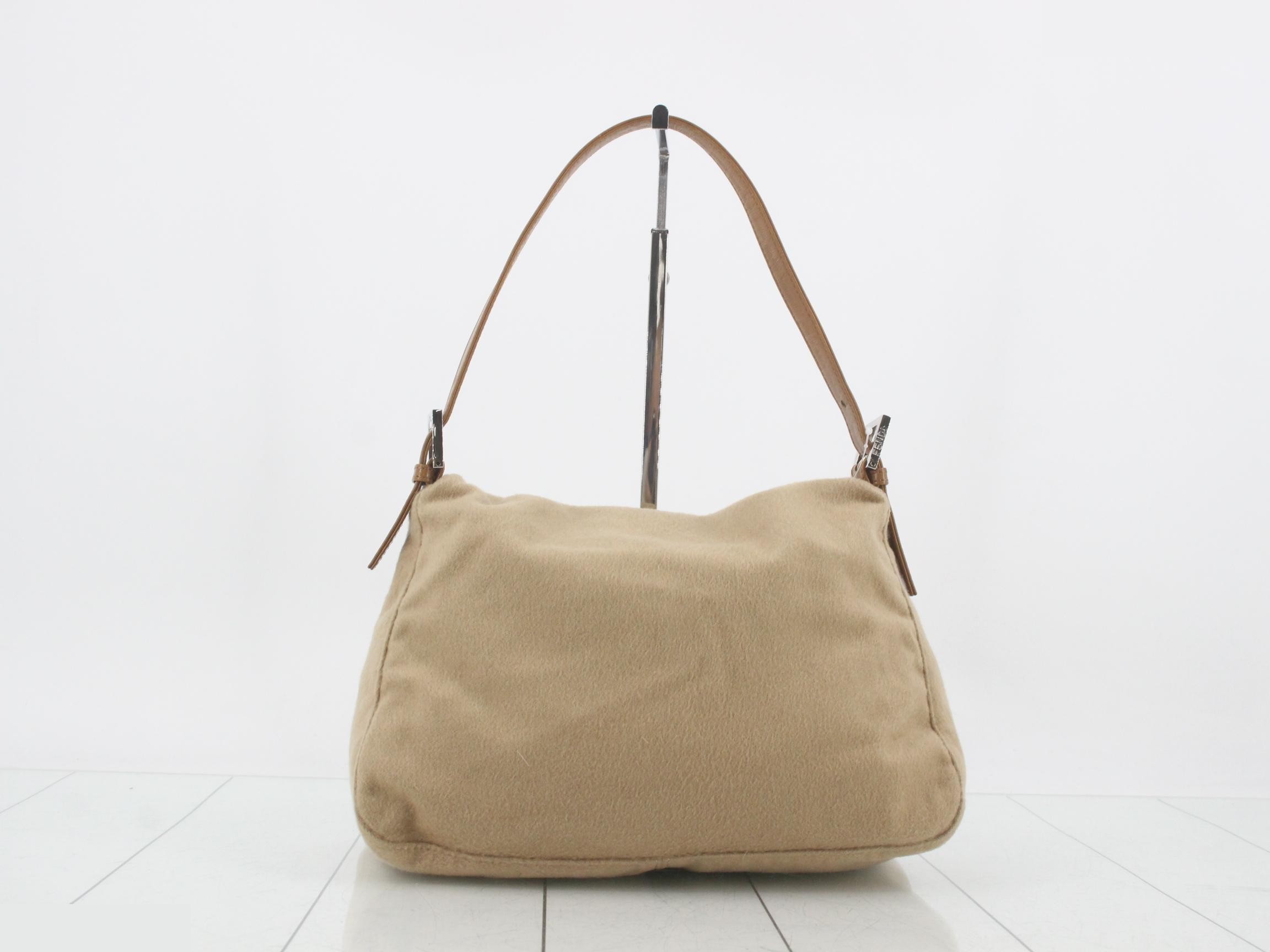 Other lines: Bags & Handbags, Cashmere, Mamma Baguette, Beige — view 2