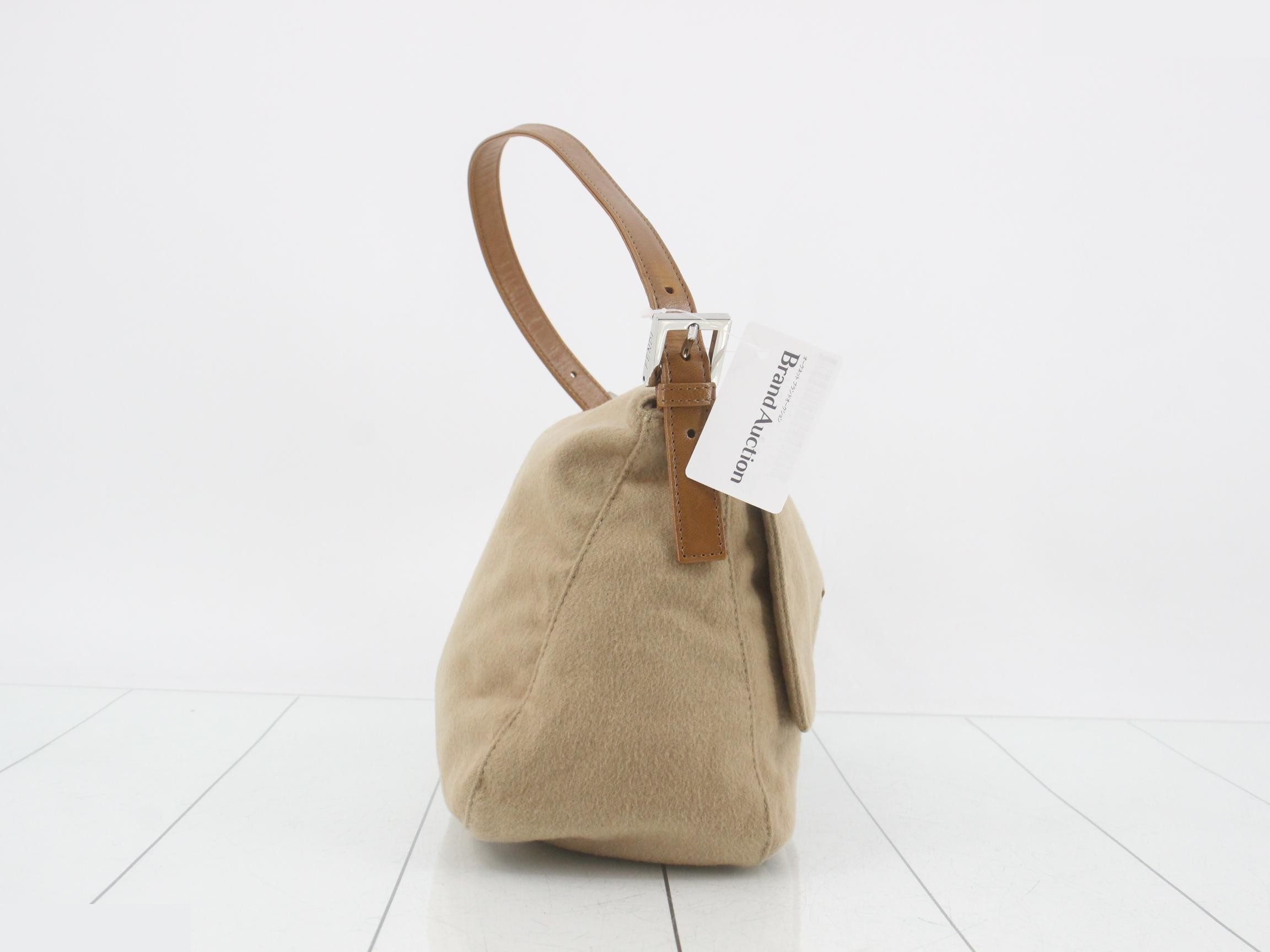 Other lines: Bags & Handbags, Cashmere, Mamma Baguette, Beige — view 4