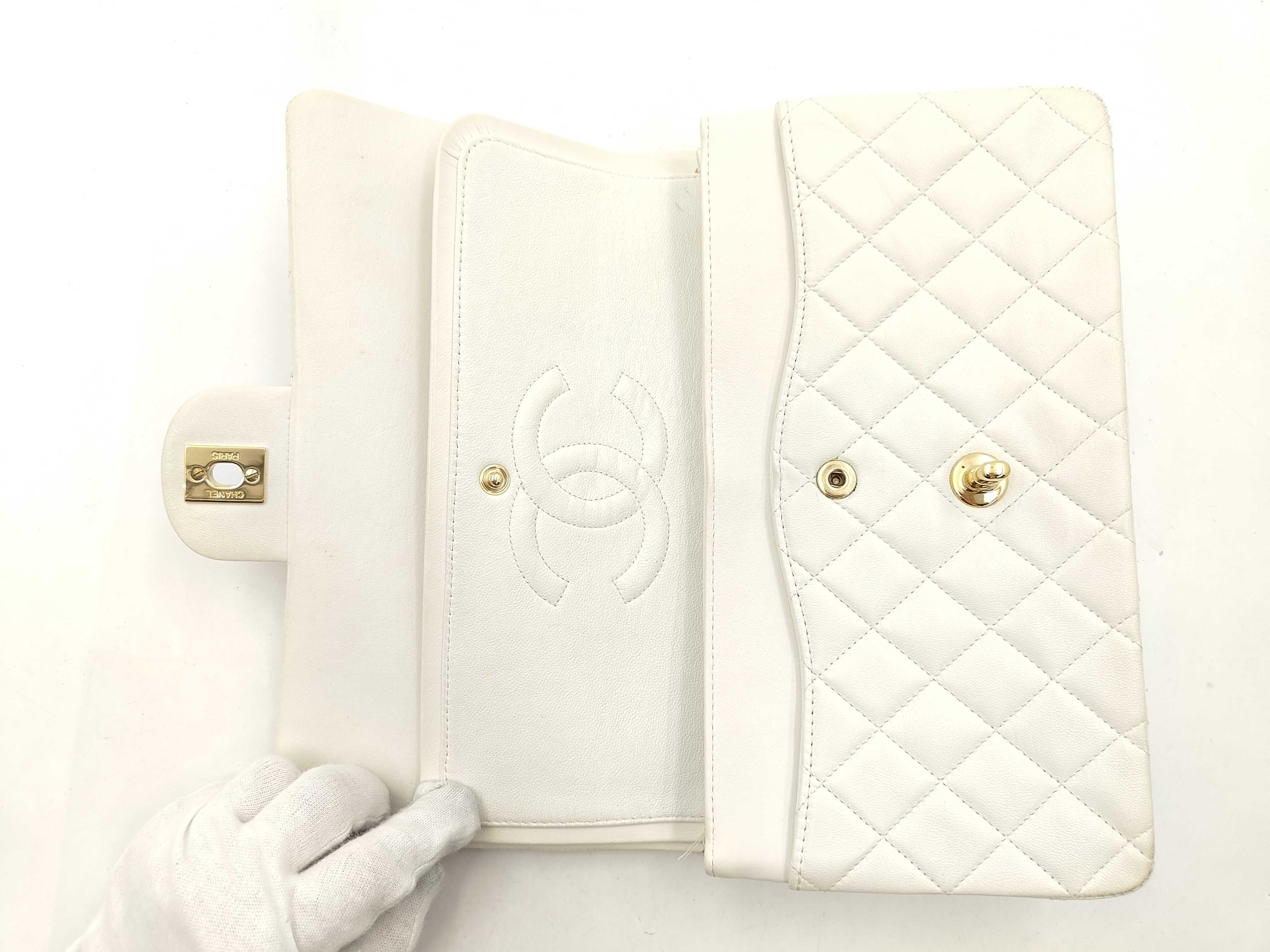Double Flap Matelassé White Shoulder Bag — view 7