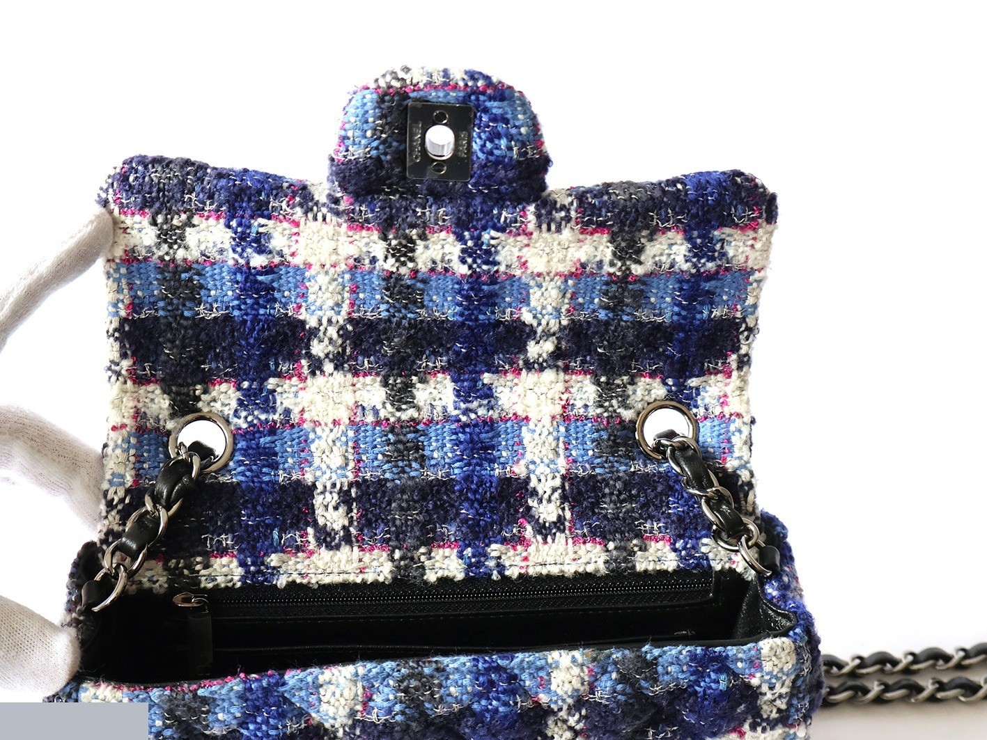 Mini Matelassé 20 Tweed Chain Shoulder Bag — view 10