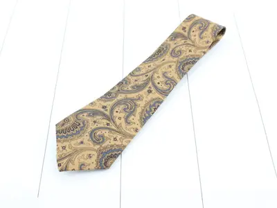 Other lines: Small items, accessories, ties