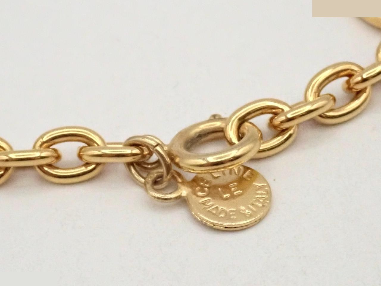Other lines: Precious metal bracelets and bangles (metal), wrist circumference approximately 18 cm. — view 3