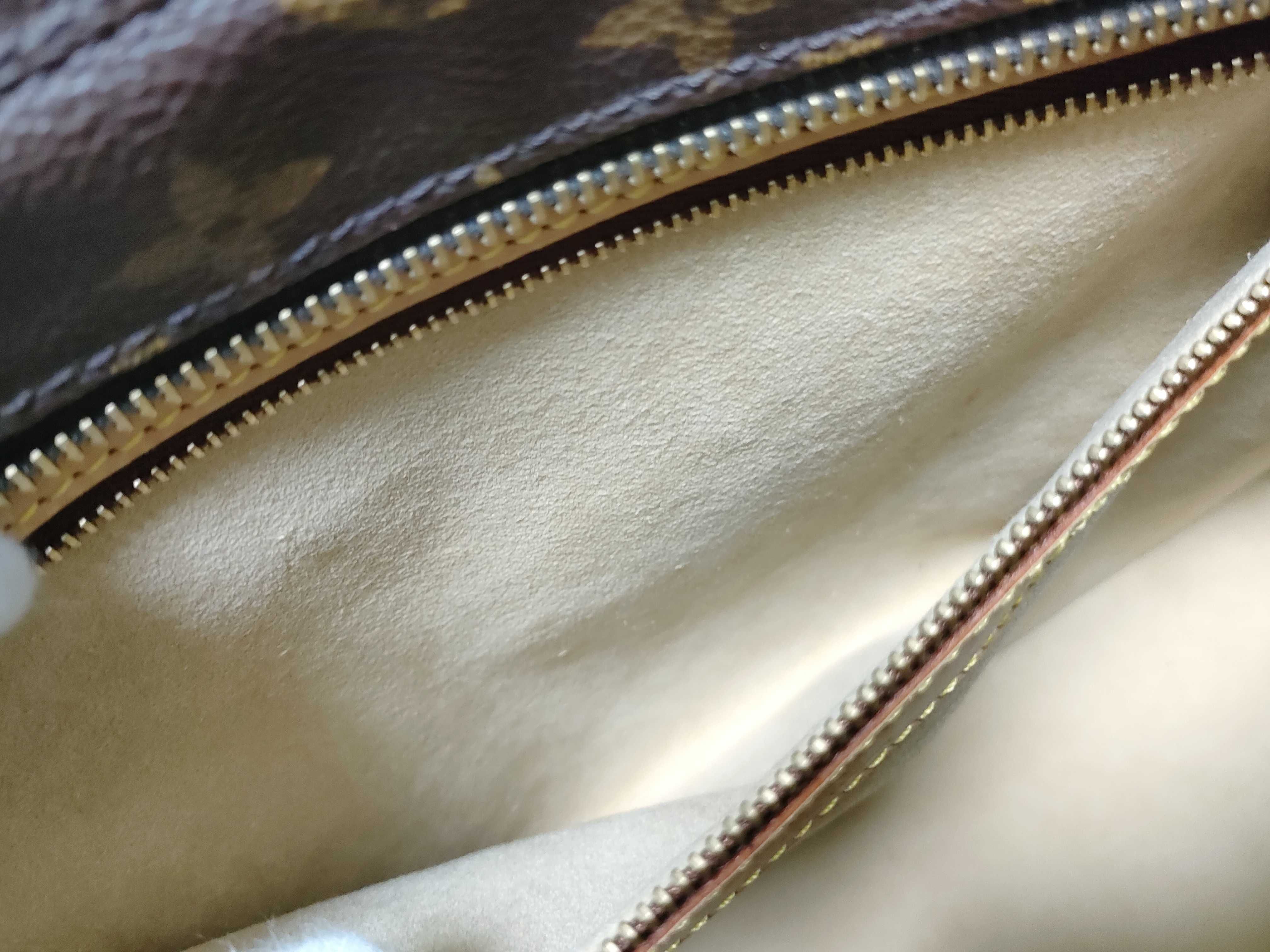 Monogram Louis Vuitton Monogram Luco M51155 Brown Tote Bag — view 11