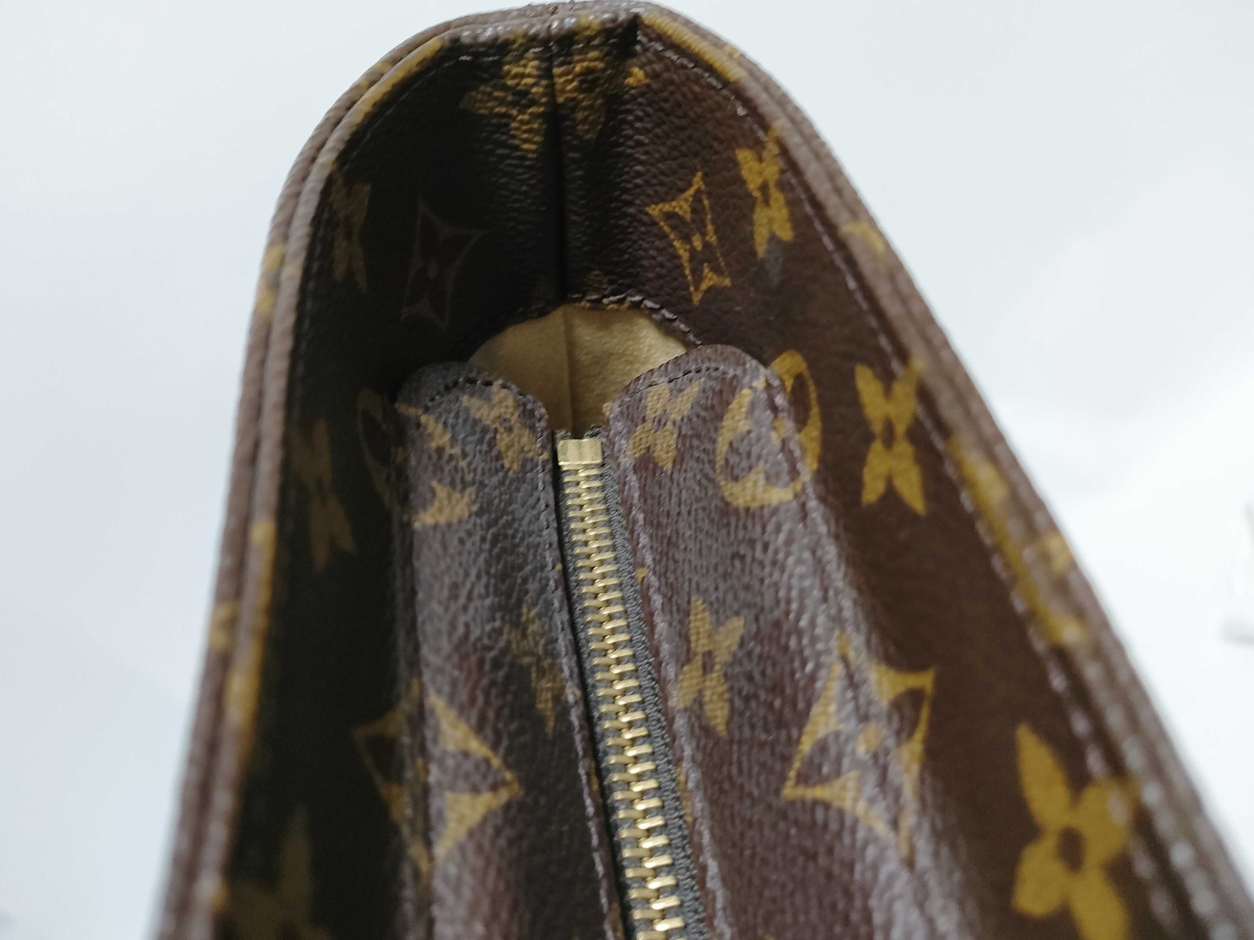 Monogram Louis Vuitton Monogram Luco M51155 Brown Tote Bag — view 15