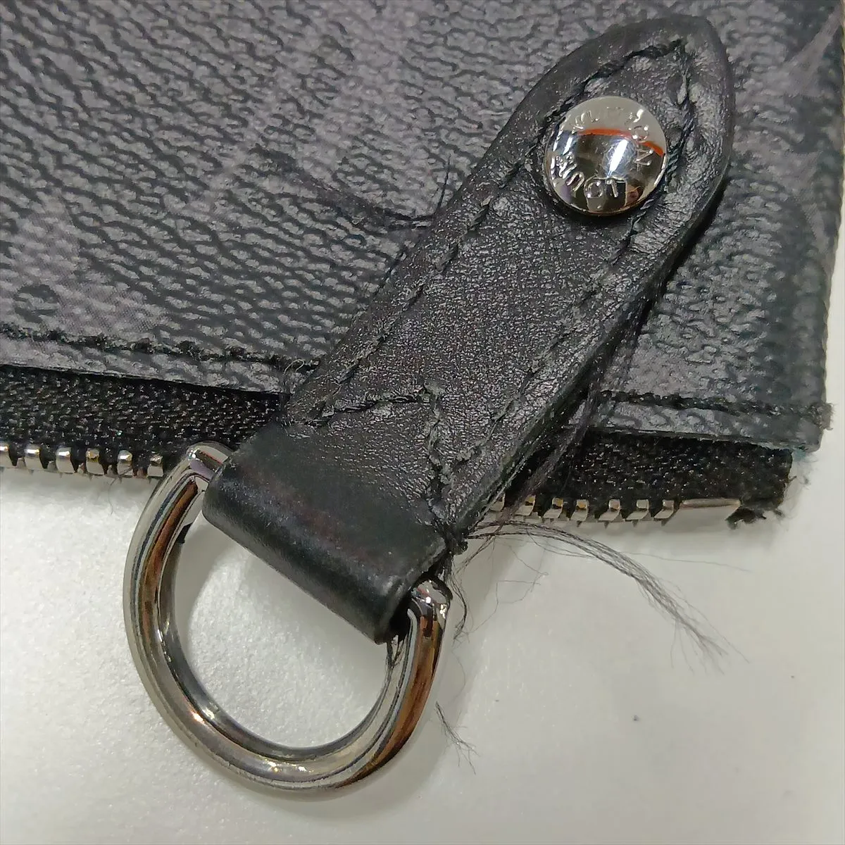 Monogram Eclipse Trio Messenger M69443 Black, pouch missing, RFID detected. — view 14
