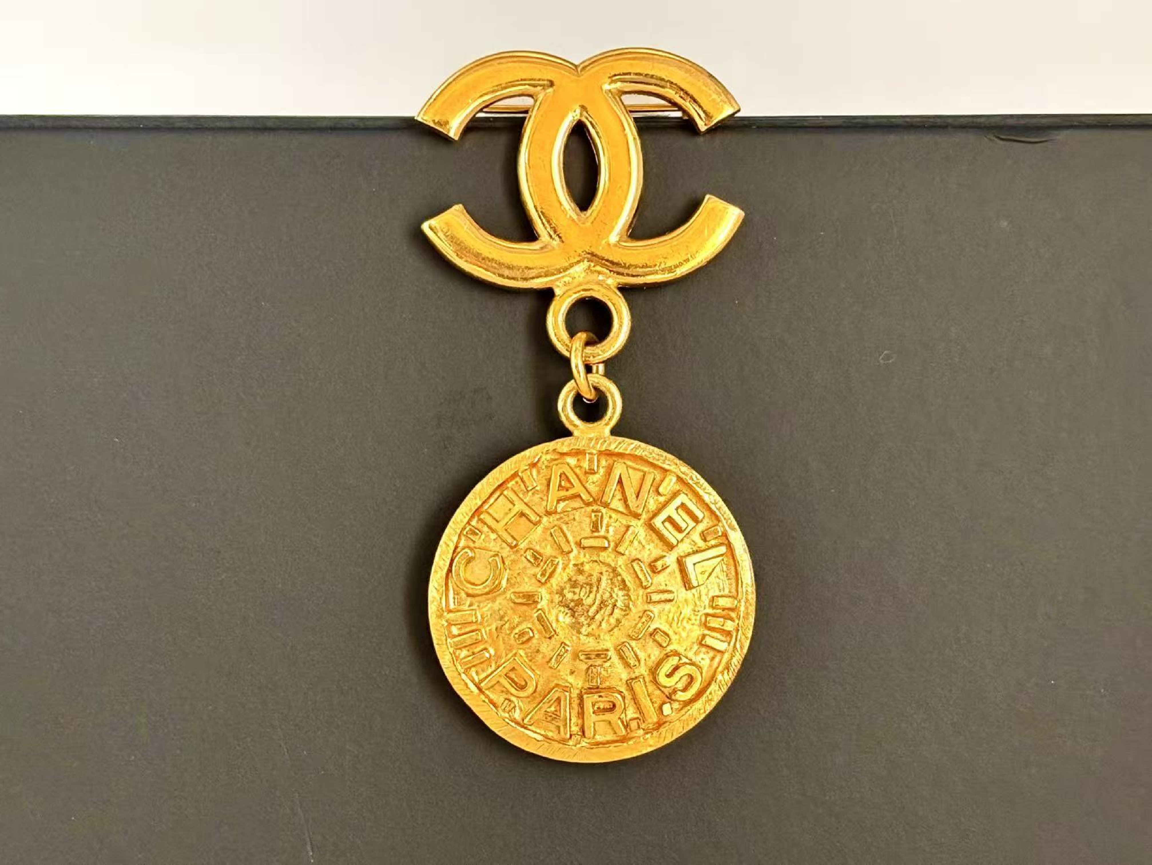 Other lines Precious metals Brooch — view 6