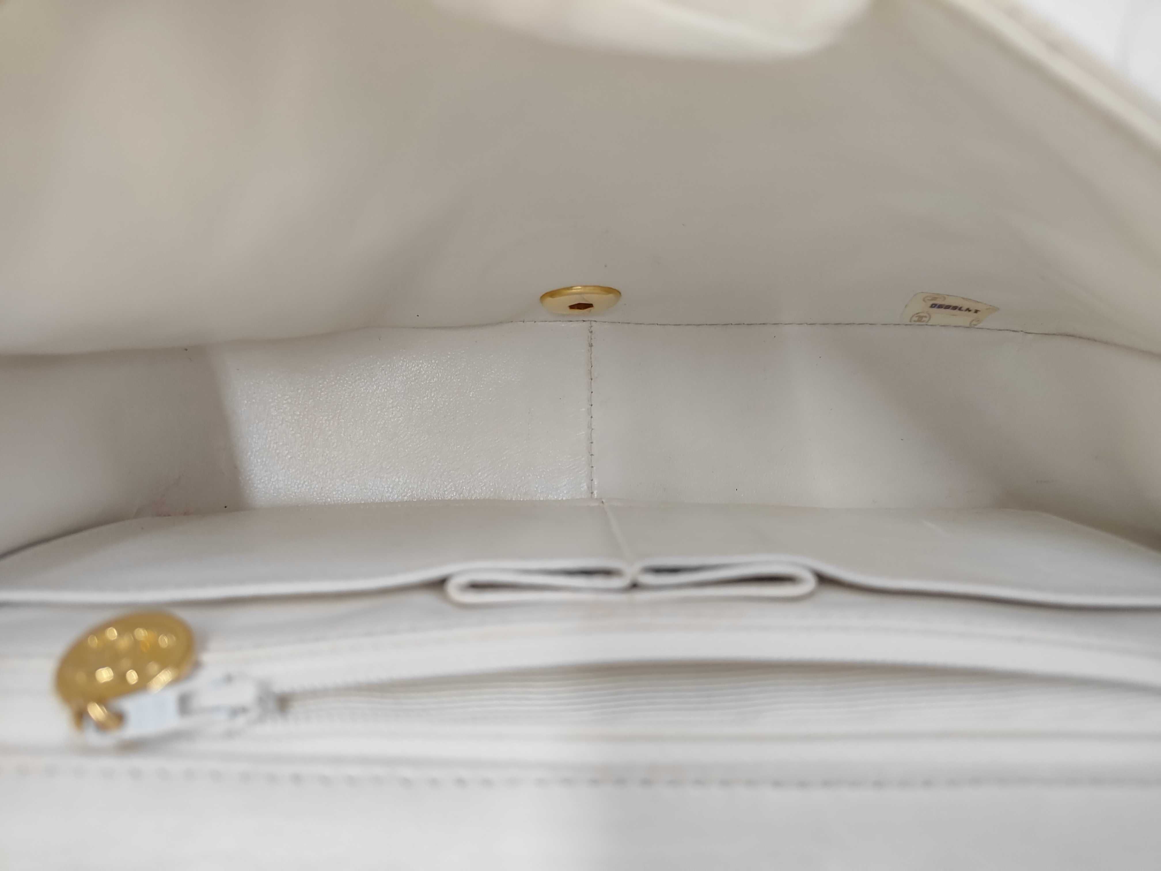 Matelassé Coco Mark Full Flap Lambskin Chain Shoulder Bag — view 9