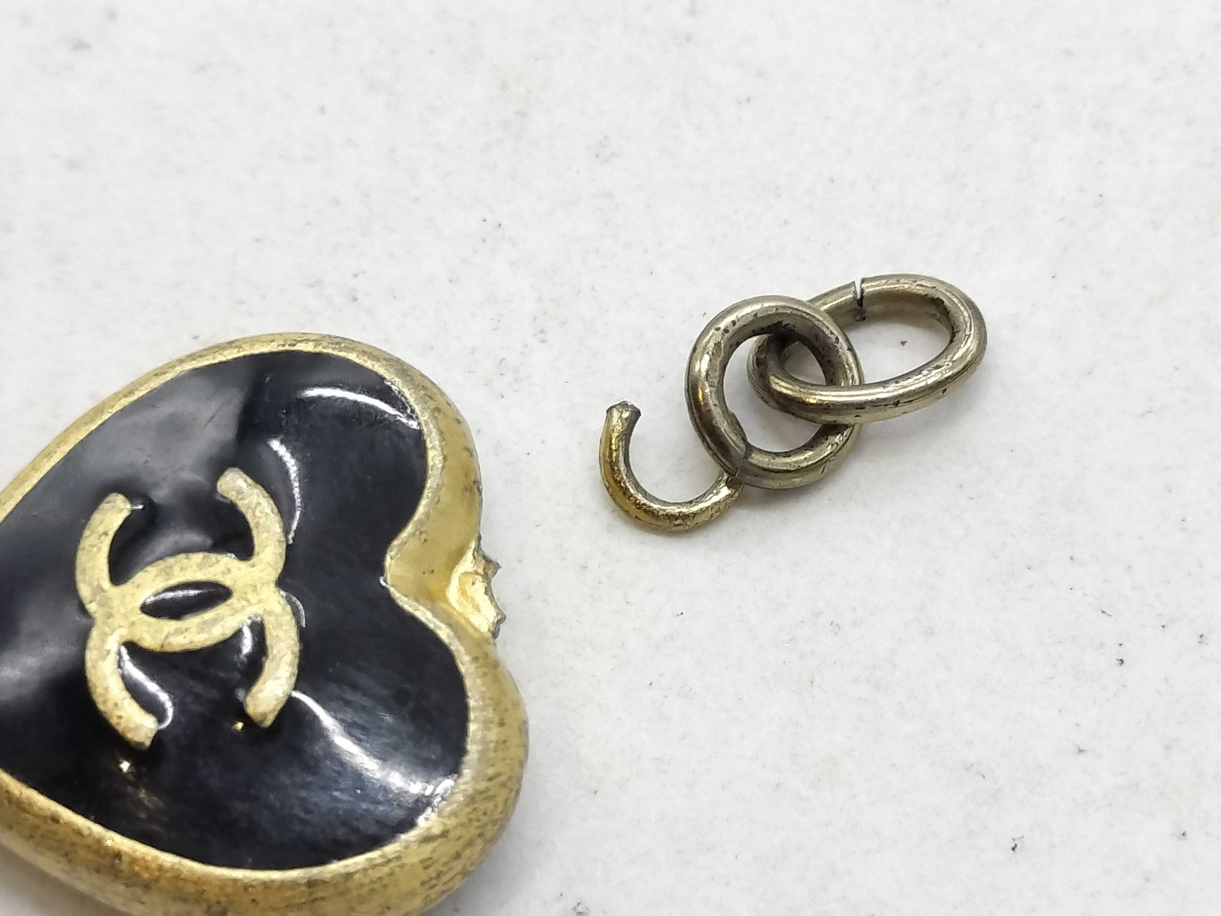 Coco Swing Heart Earrings 02 P Earrings — view 9