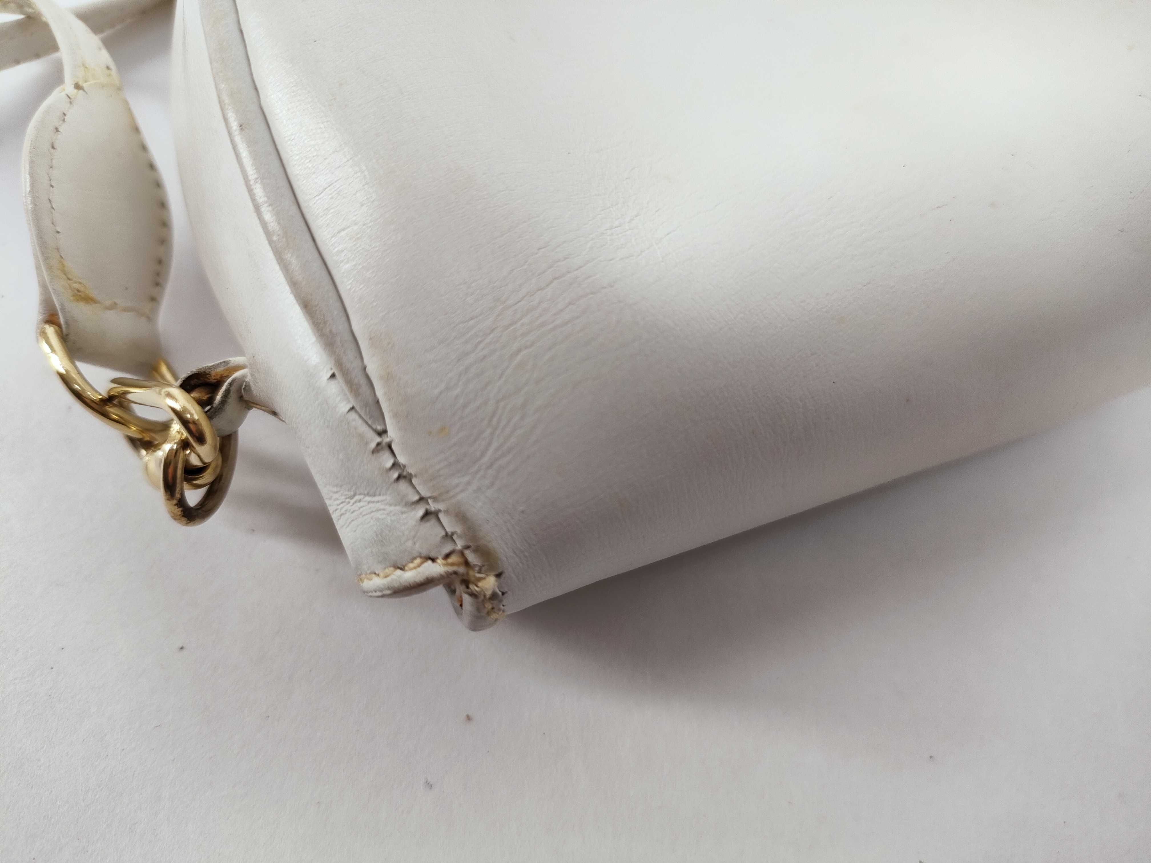 Leather Old Shoulder Bag — view 14