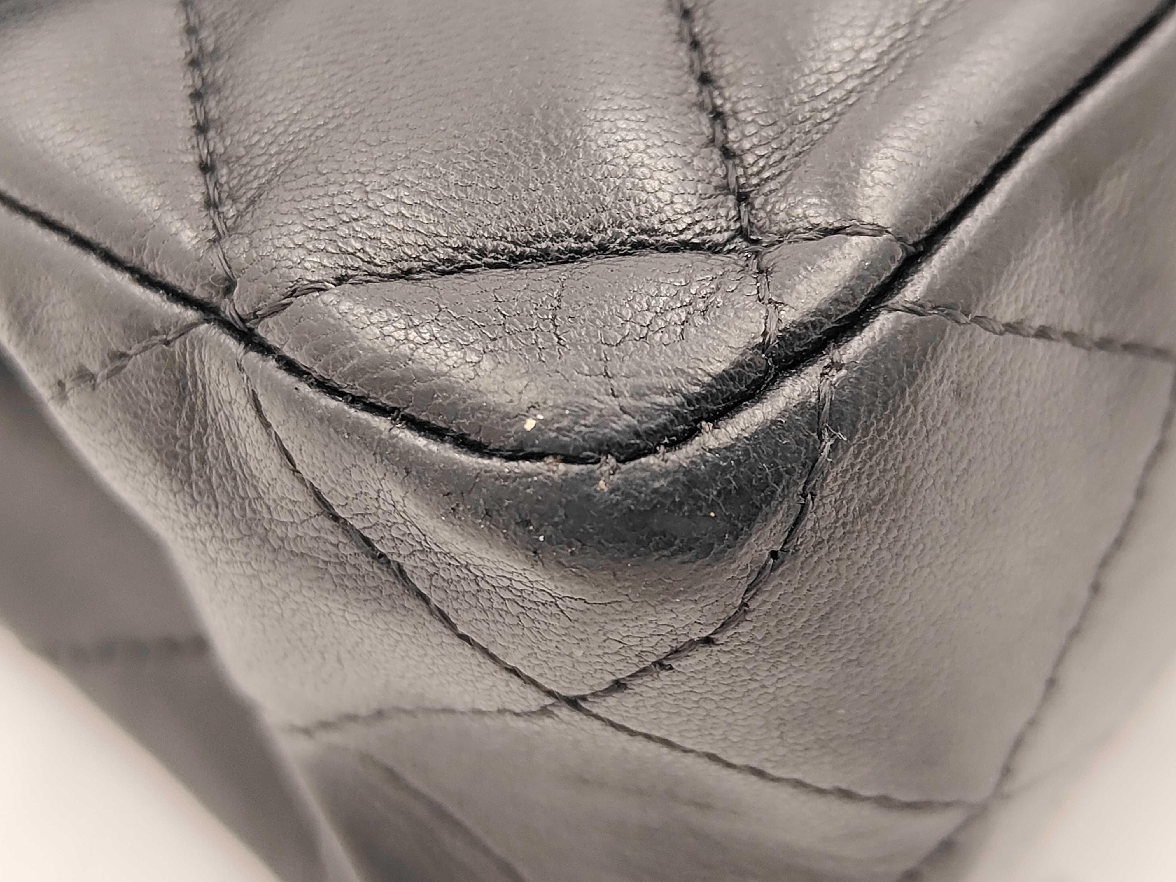 Matelassé 25 Double Flap Lambskin Black Serial Number 16 Series Silver Hardware with Original Seal Shoulder Bag — view 7