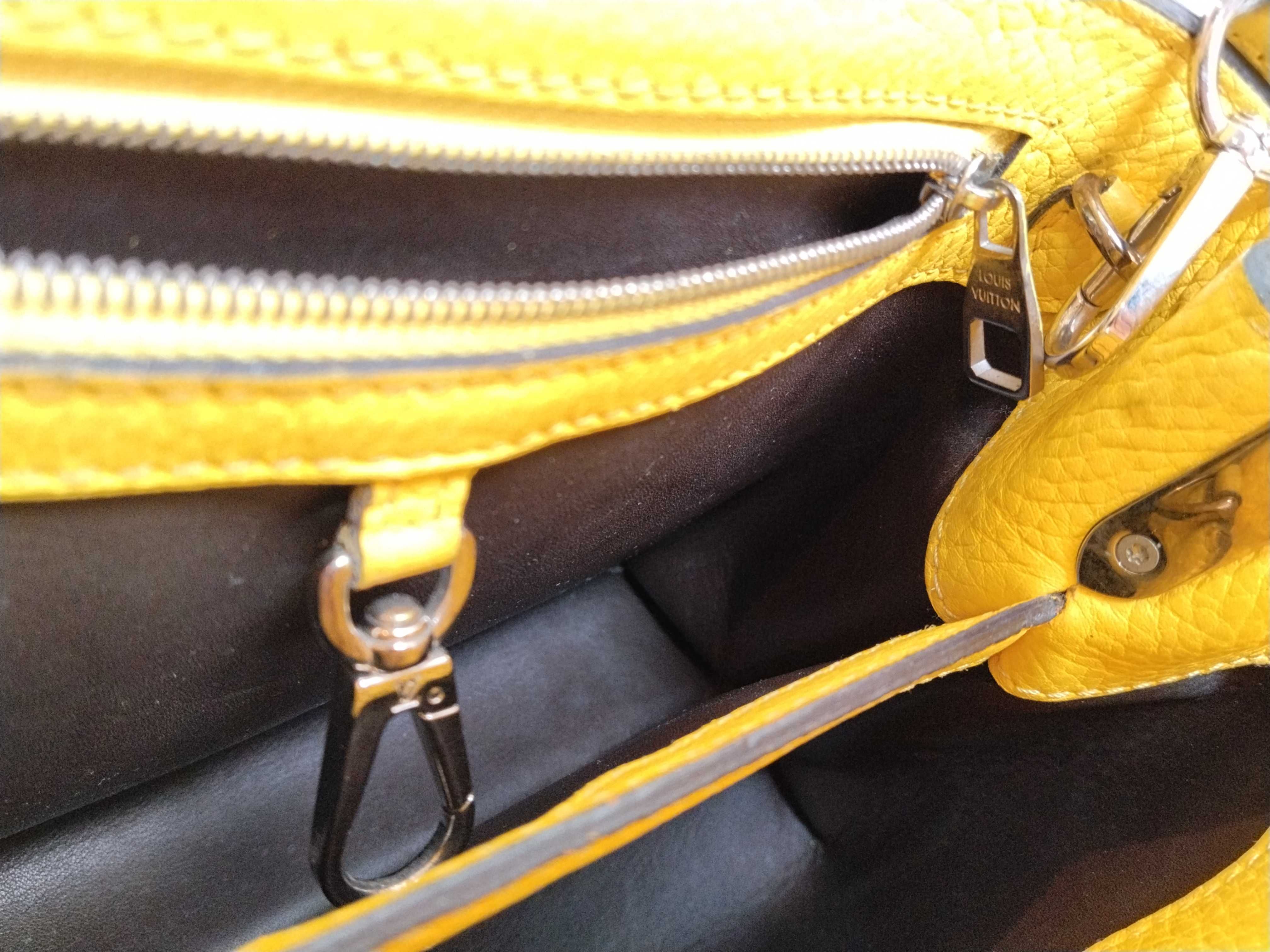 PH- Taurillon Capucines BB M59434 Handbag Yellow Leather — view 15