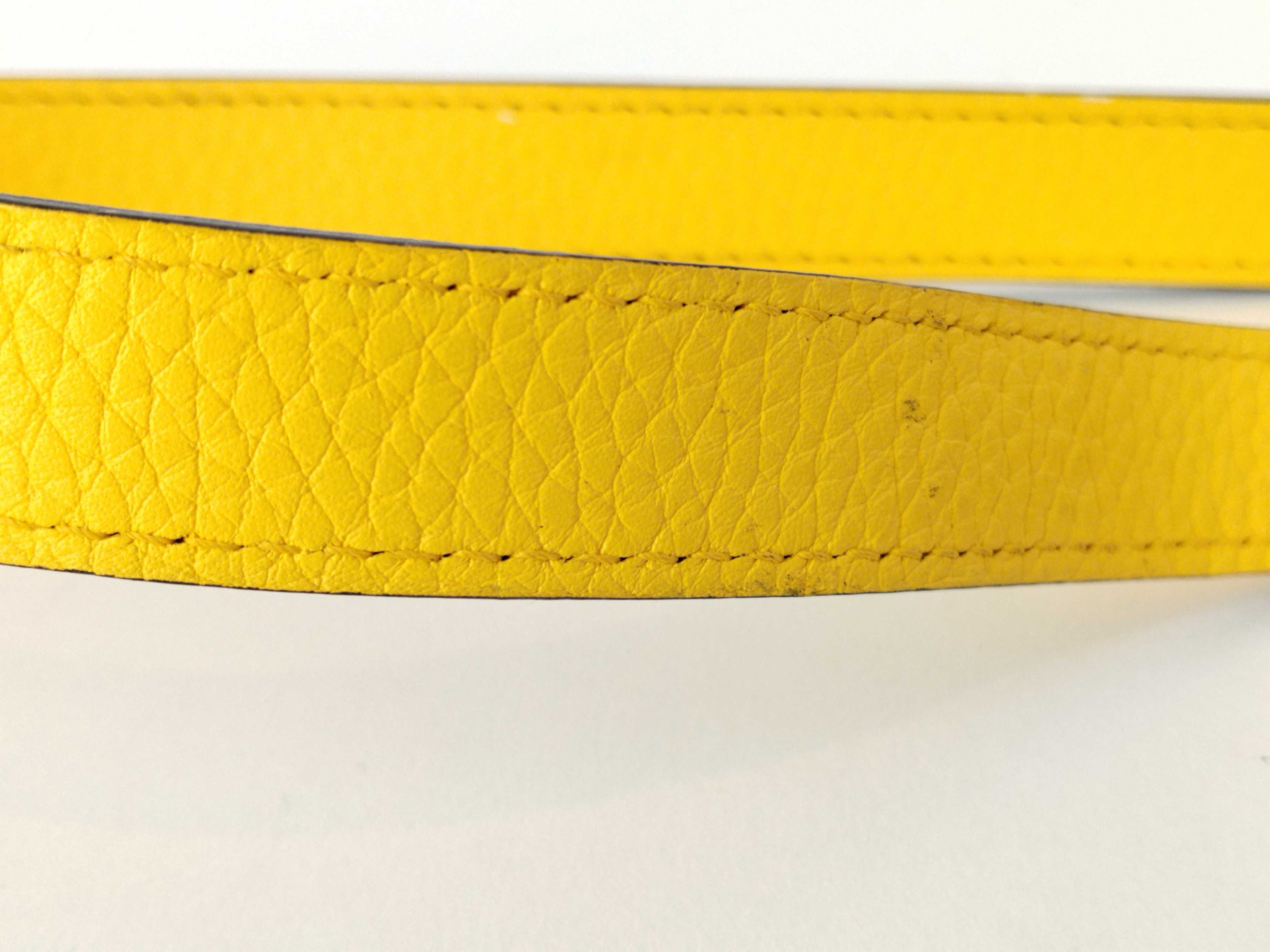 PH- Taurillon Capucines BB M59434 Handbag Yellow Leather — view 6