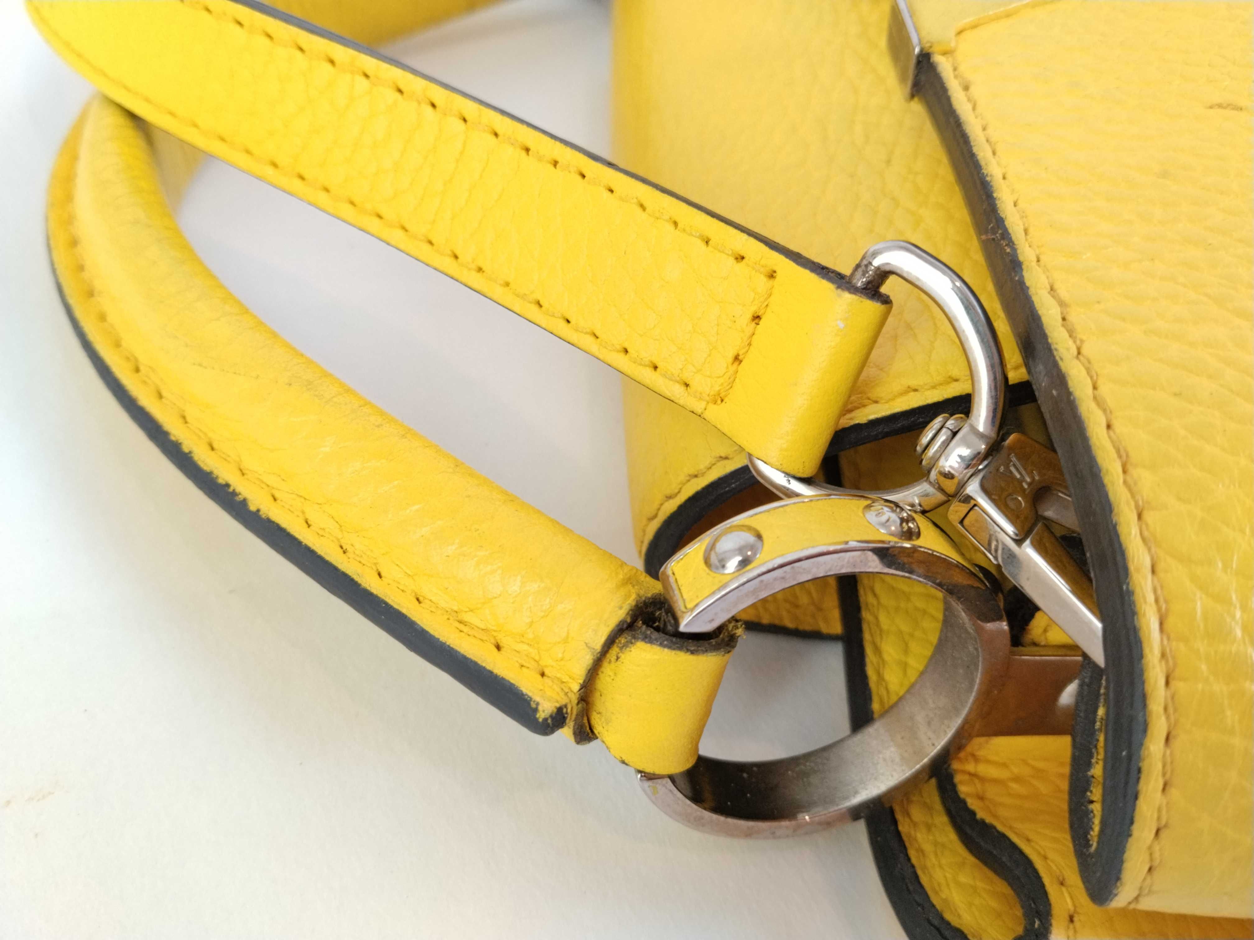 PH- Taurillon Capucines BB M59434 Handbag Yellow Leather — view 7
