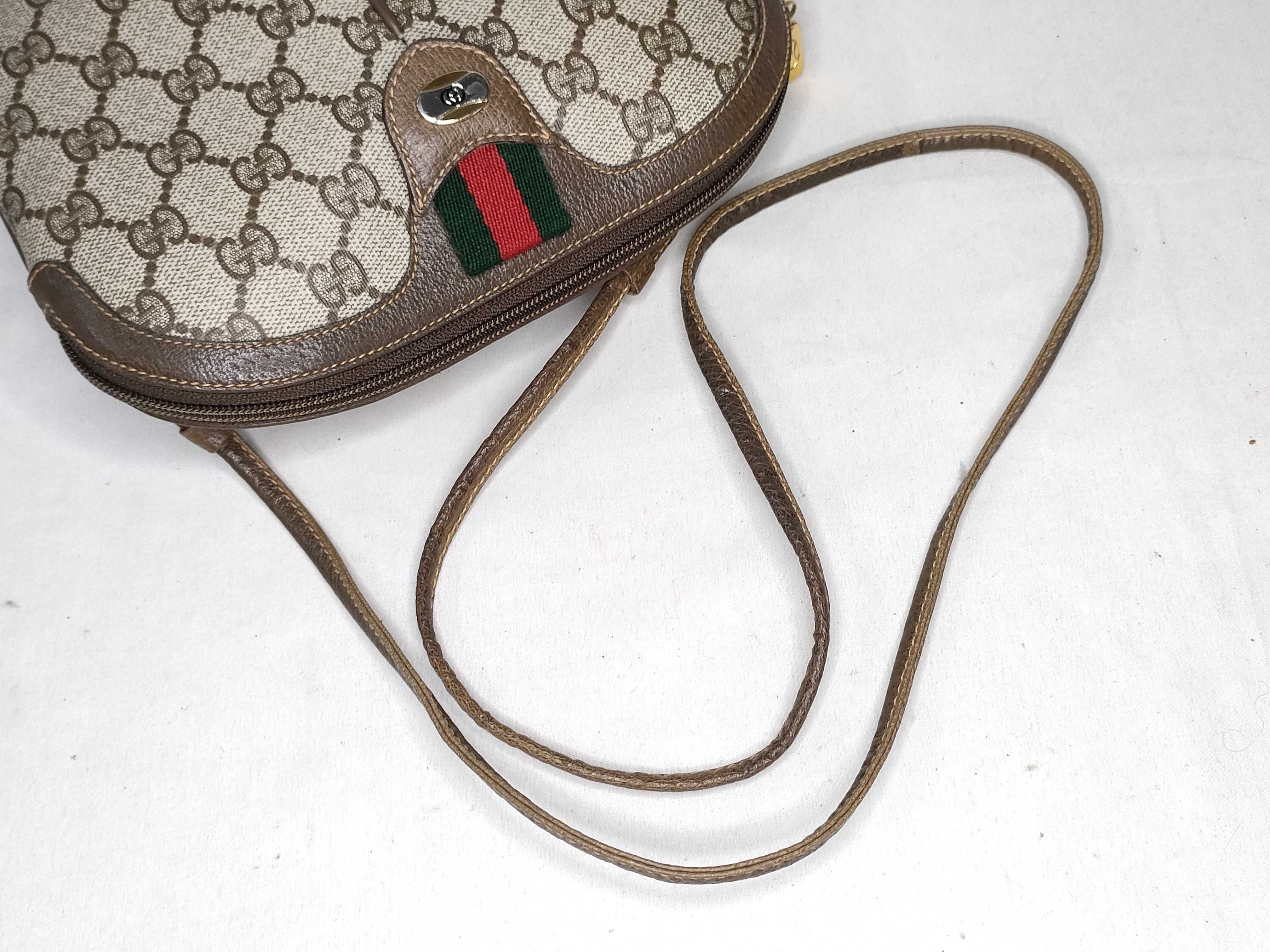 GG Supreme Shoulder Bag, Sherry Line, with dust bag. — view 3