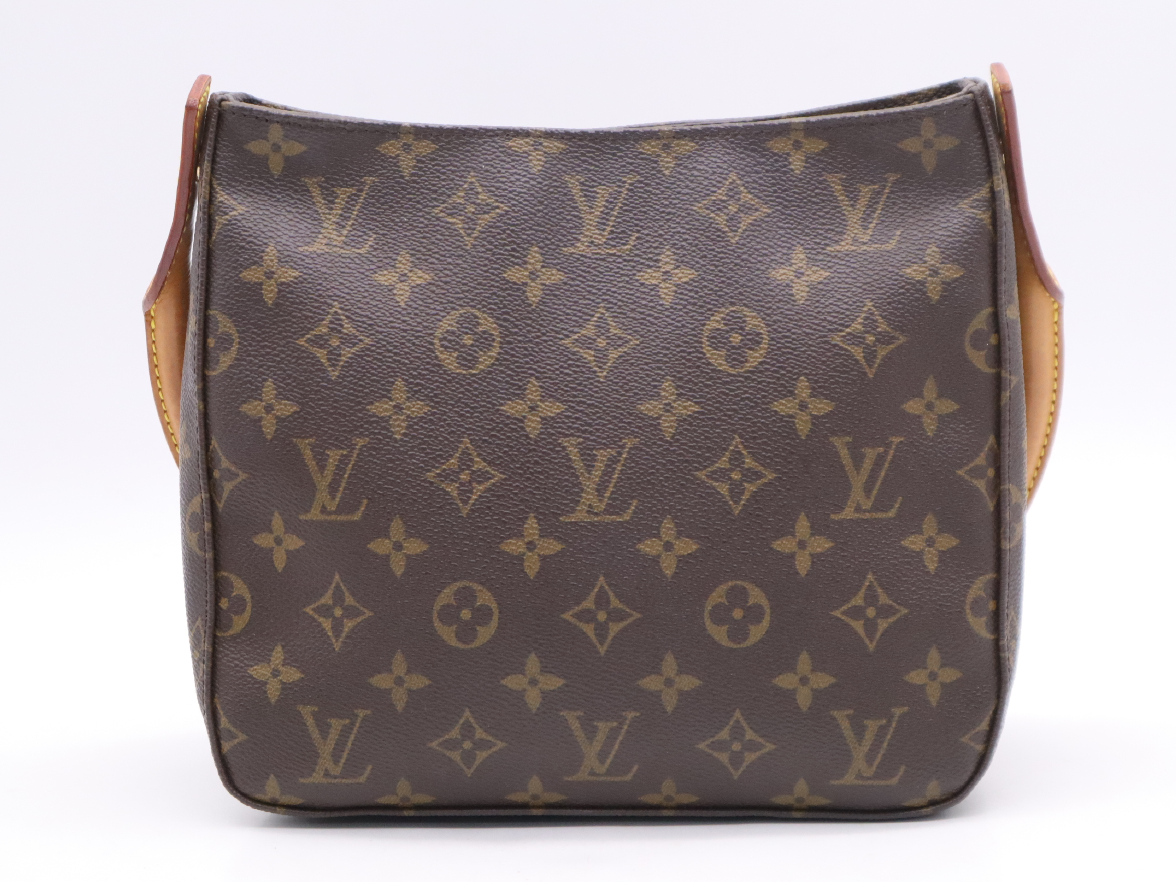 M51146 Monogram Looping MM Shoulder Bag — view 2