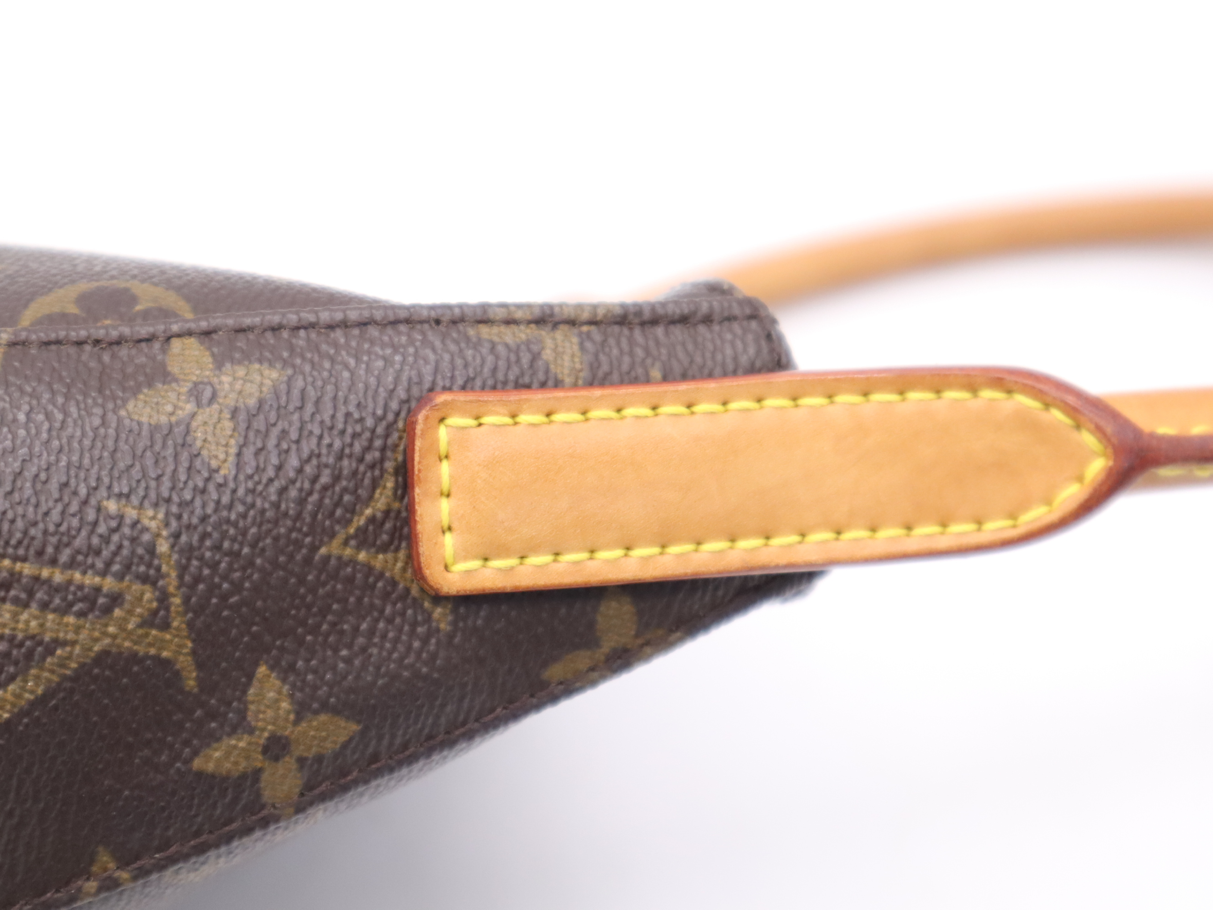 M51146 Monogram Looping MM Shoulder Bag — view 8