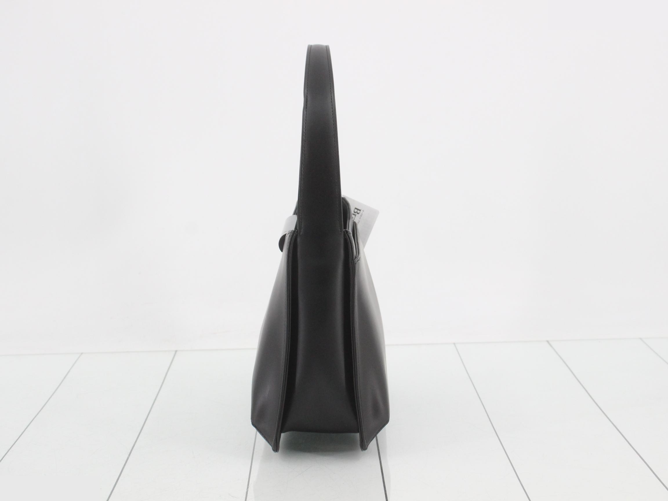 handbag — view 3