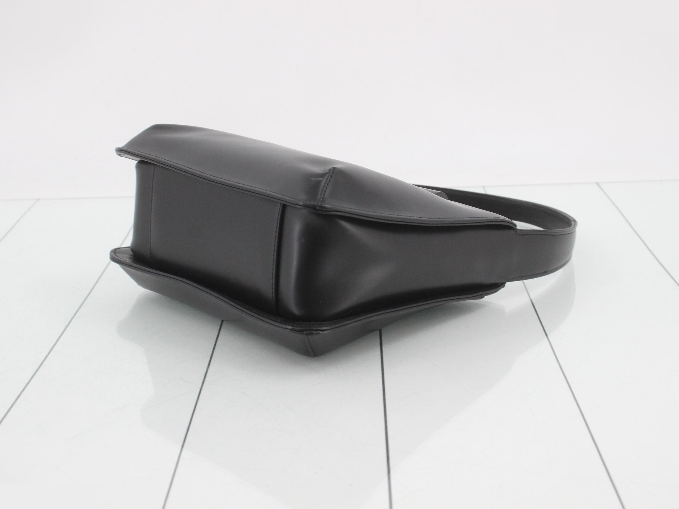 handbag — view 6