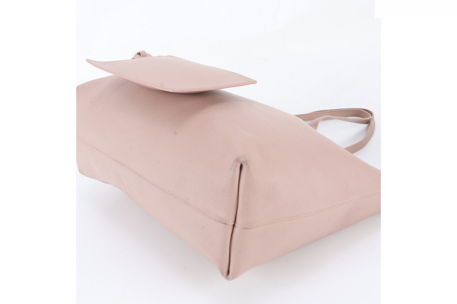 Leather tote bag with pouch for shopping. — view 4