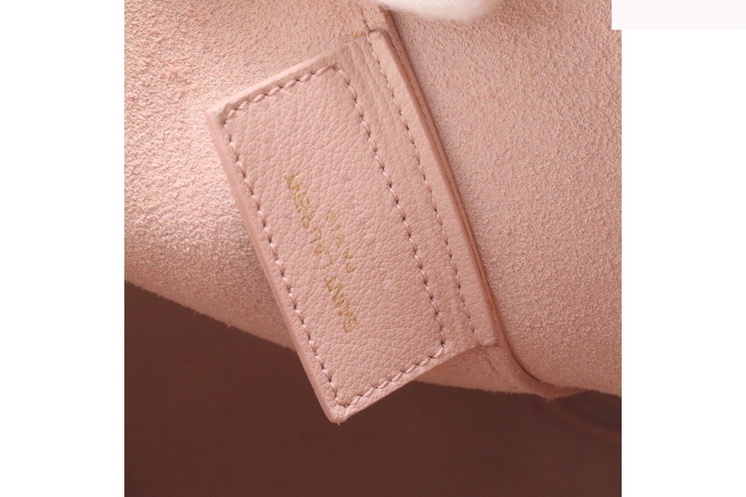 Leather tote bag with pouch for shopping. — view 8