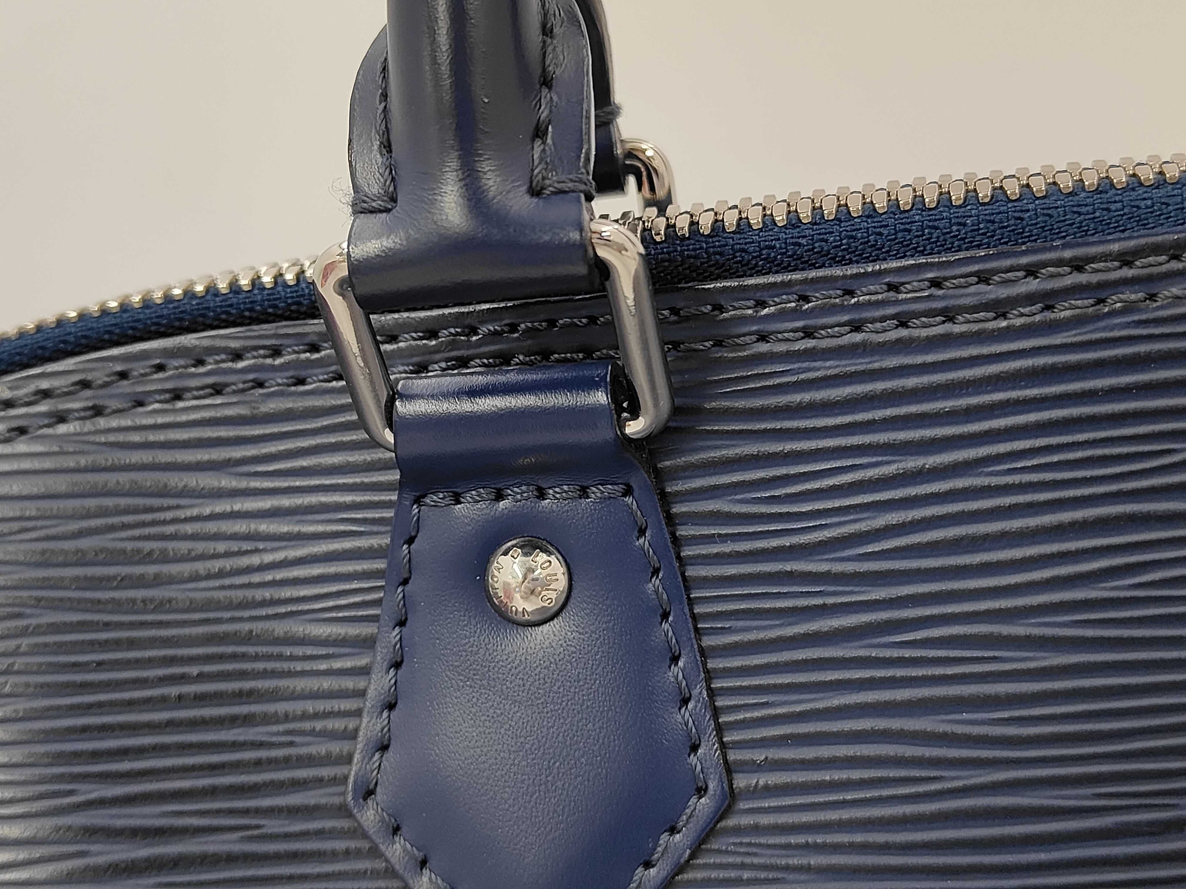 Alma GM Epi Navy Handbag — view 3