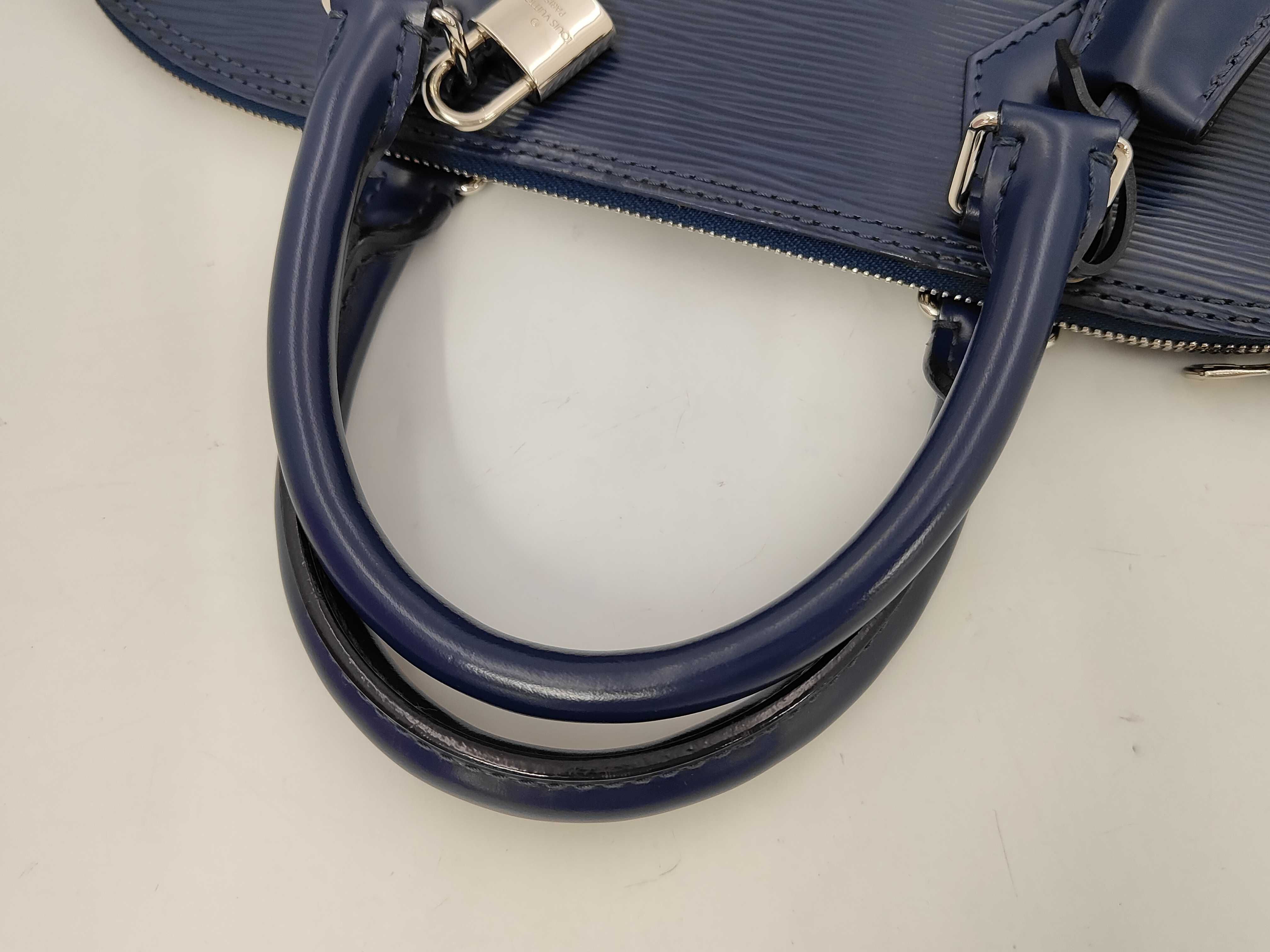 Alma GM Epi Navy Handbag — view 4