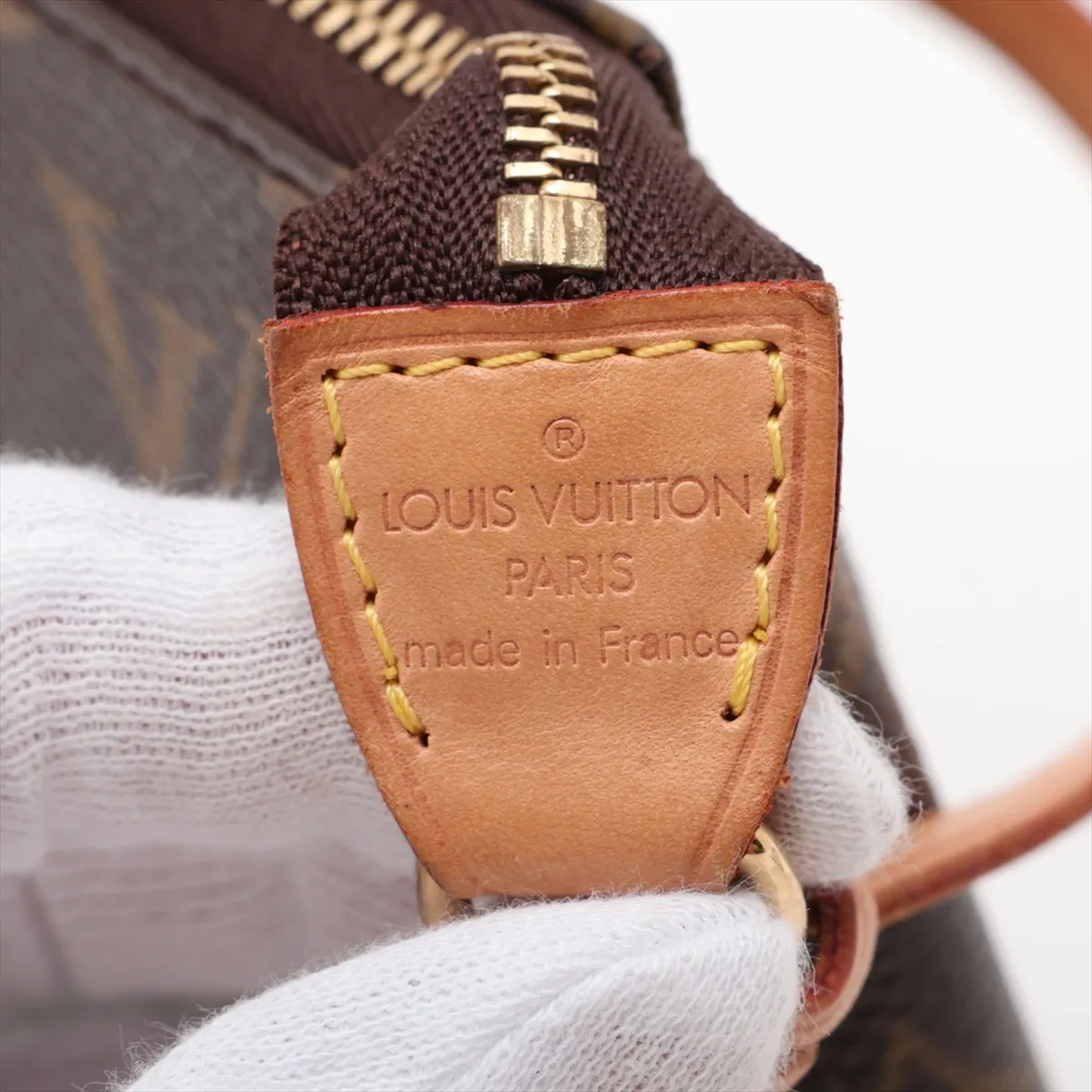 Monogram Pochette Accessoires M51980 VI0014 Brown — view 8
