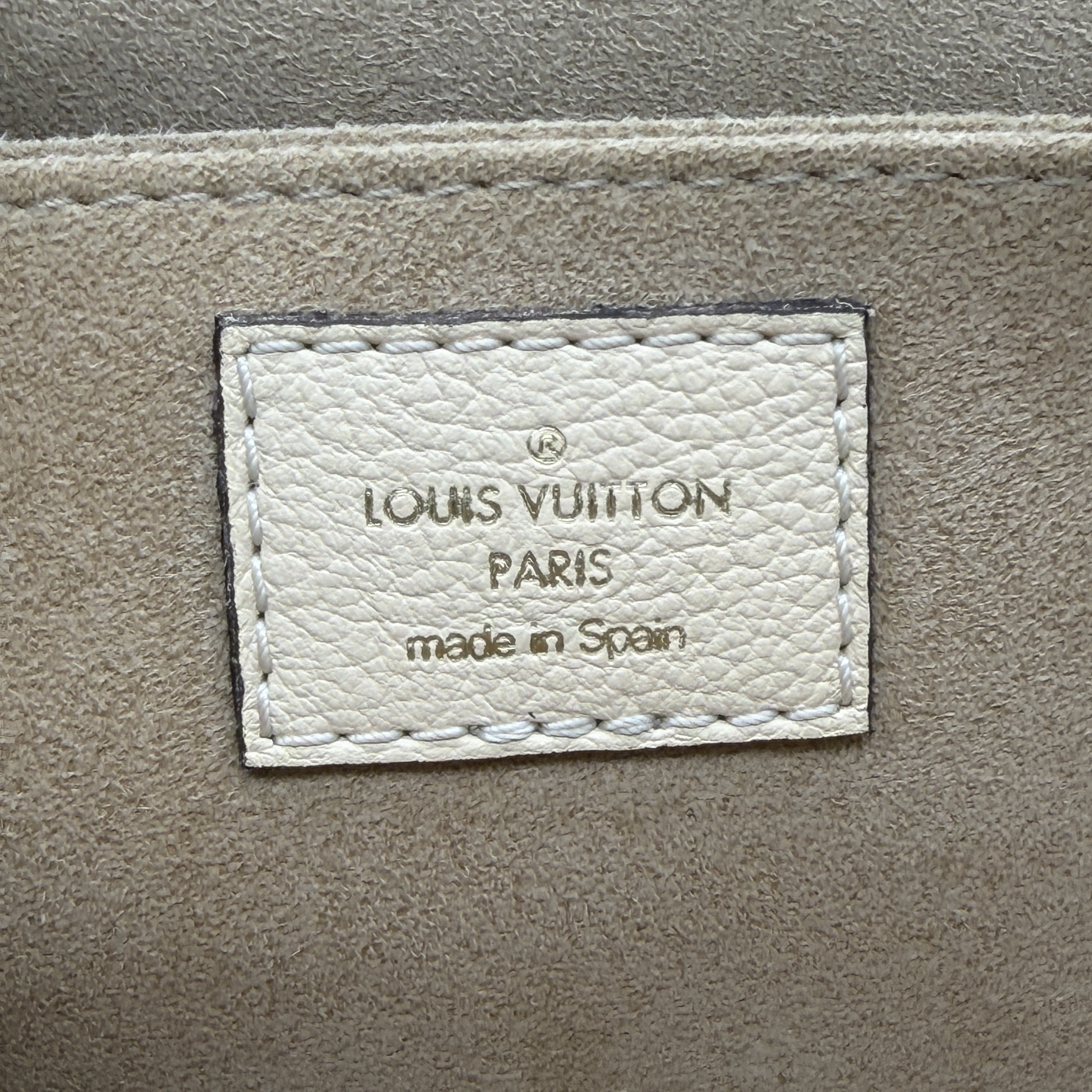 Damier Ebene Beaumarchais Handbag — view 14