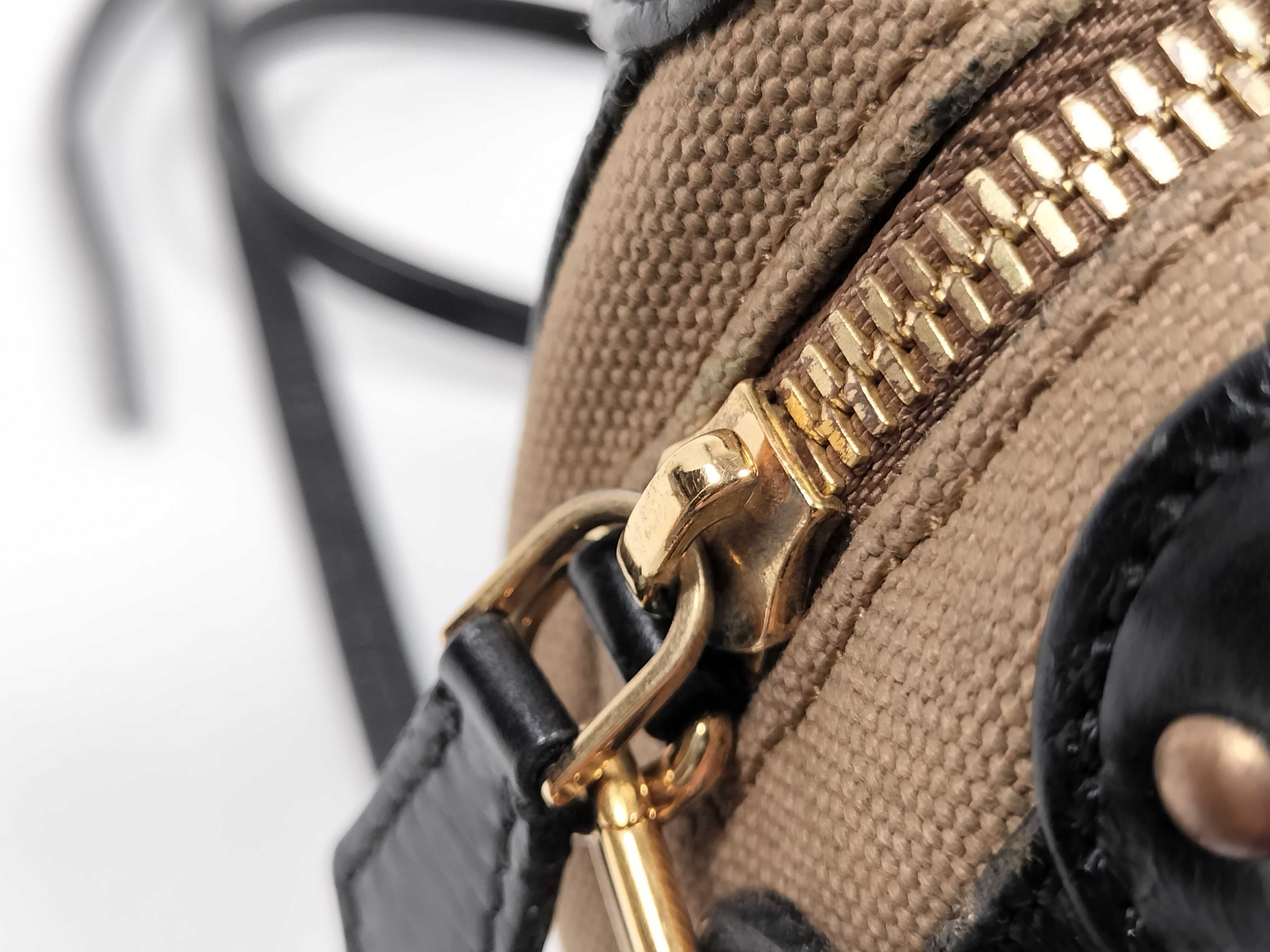 LV Logo Petite Malsoft MM Brown x Black PL5114 Shoulder Bag — view 9