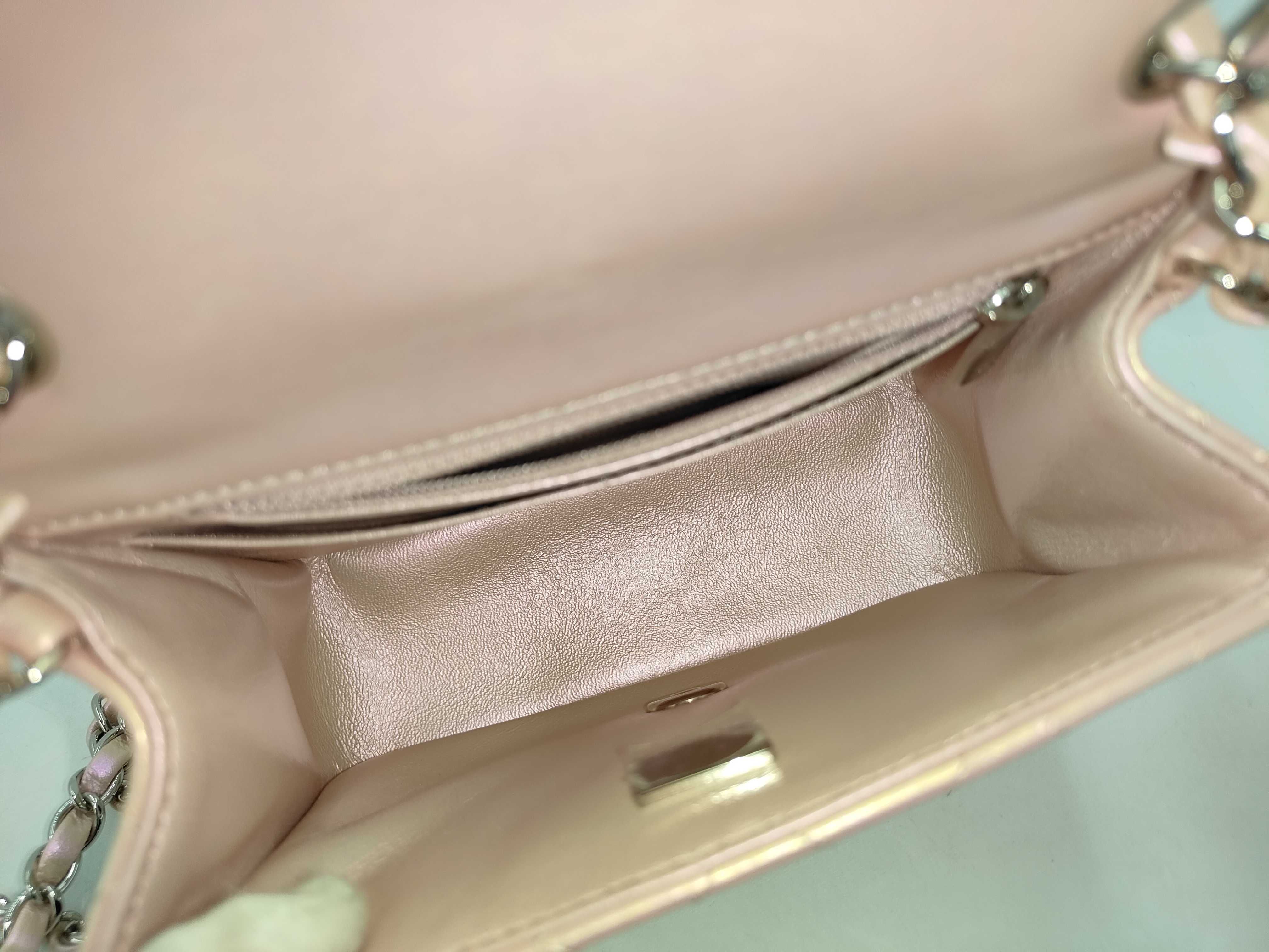 Mini Matelassé Pink Plate Shoulder Bag — view 9