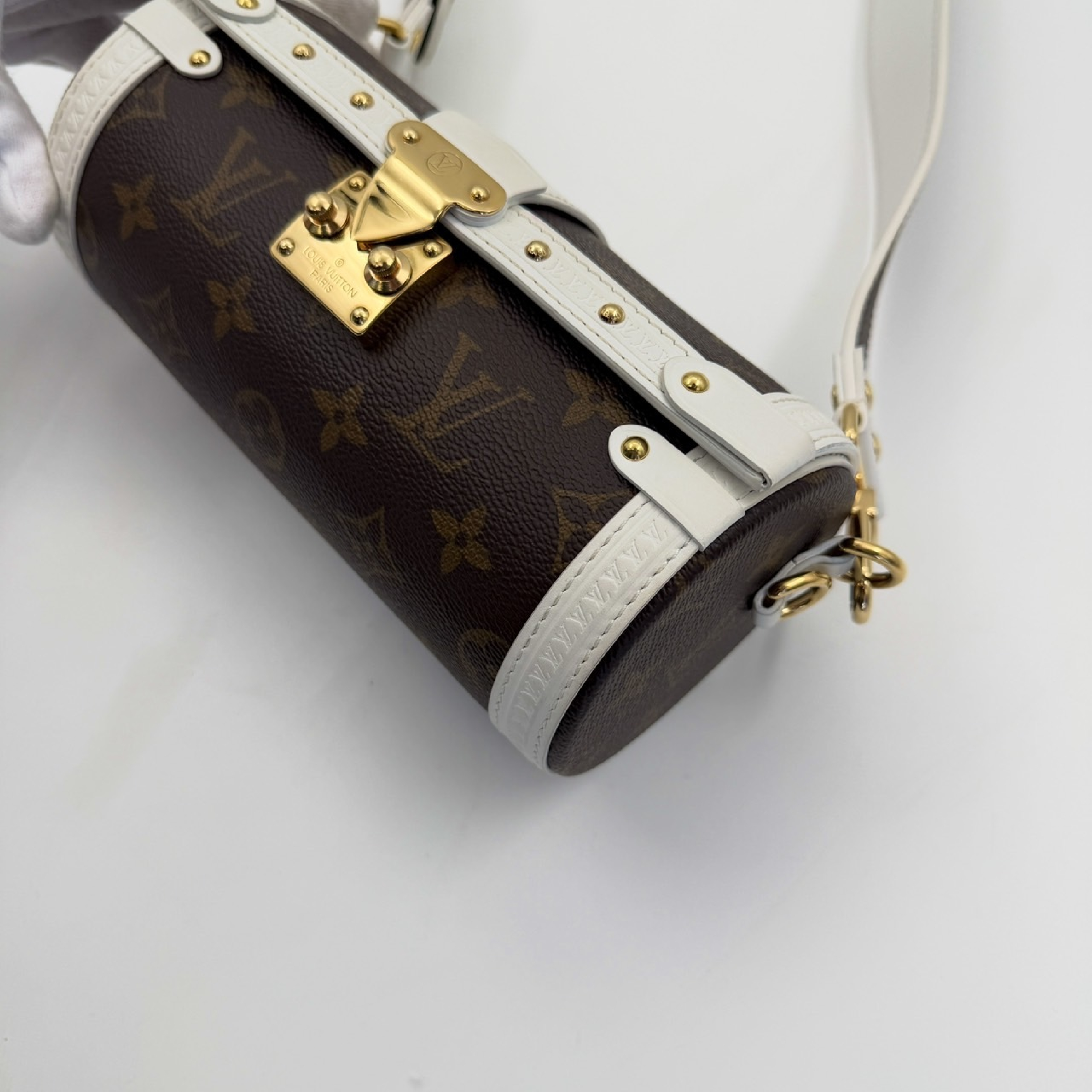 Papillon Trunk Shoulder Bag — view 4
