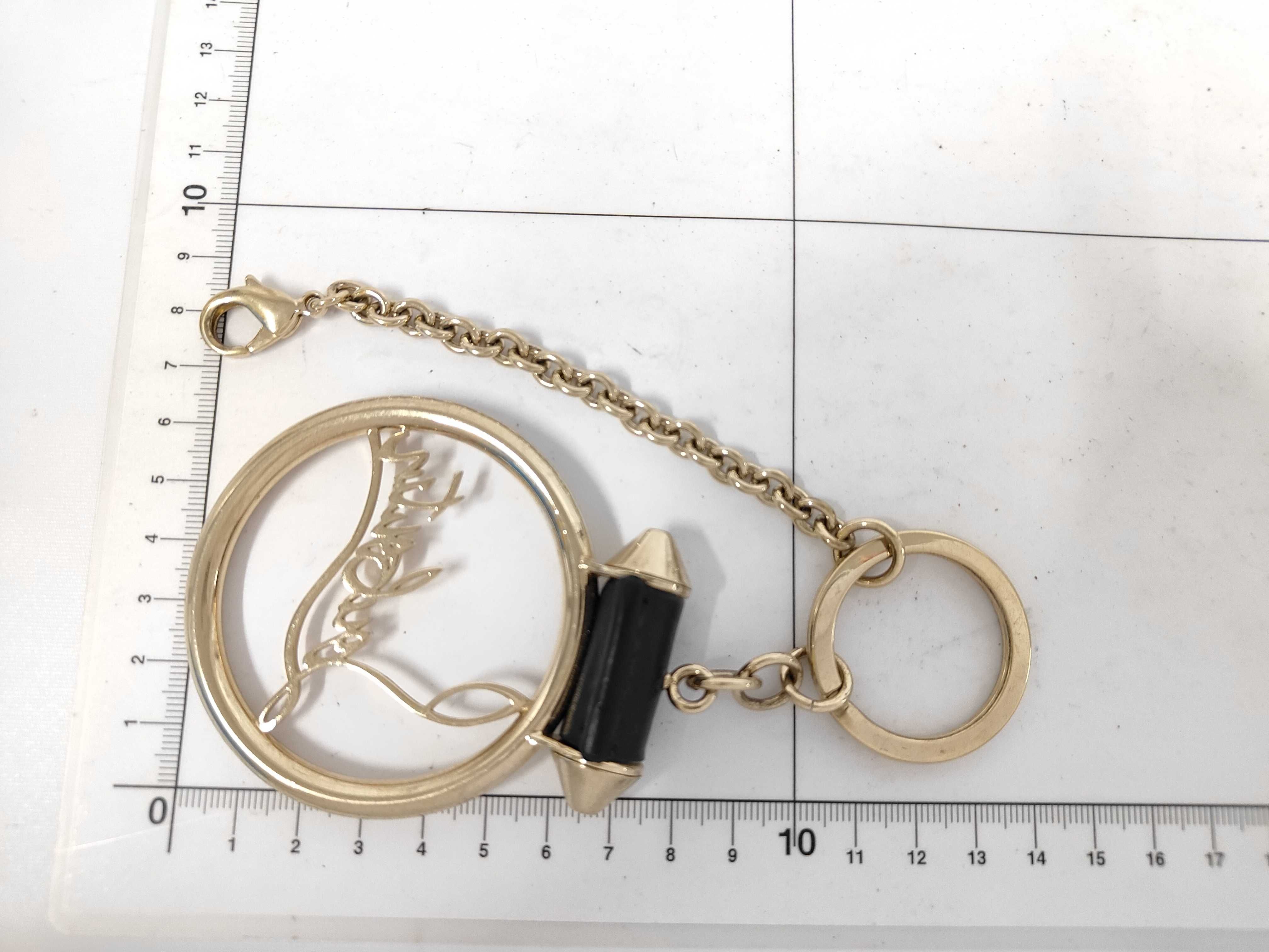 Keychains and Other Accessories — view 4
