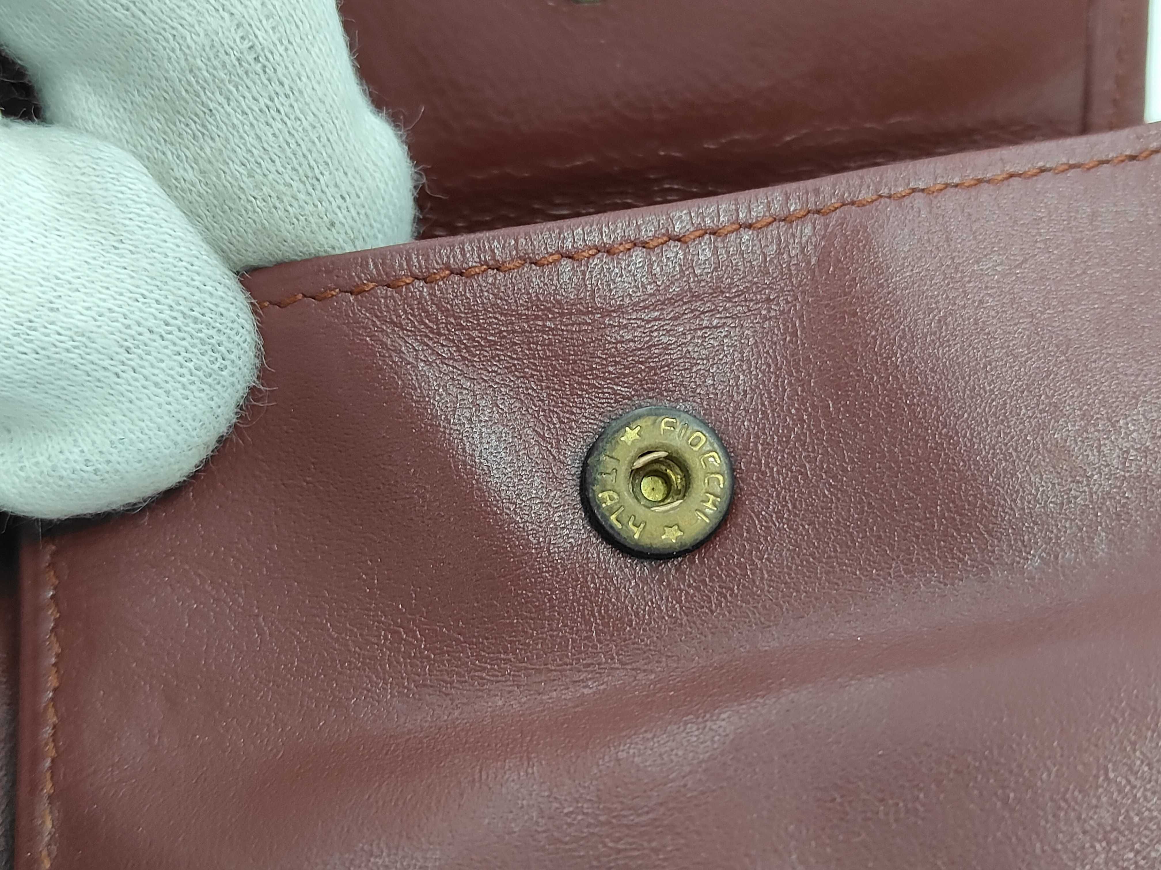 Must / Folding Wallet / Leather Wallet — view 8