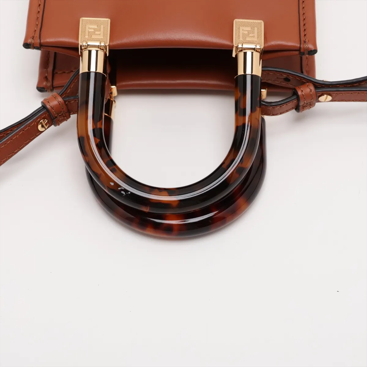 Sunshine Shopper Small 8BS051 Leather 2-Way Handbag Brown — view 5